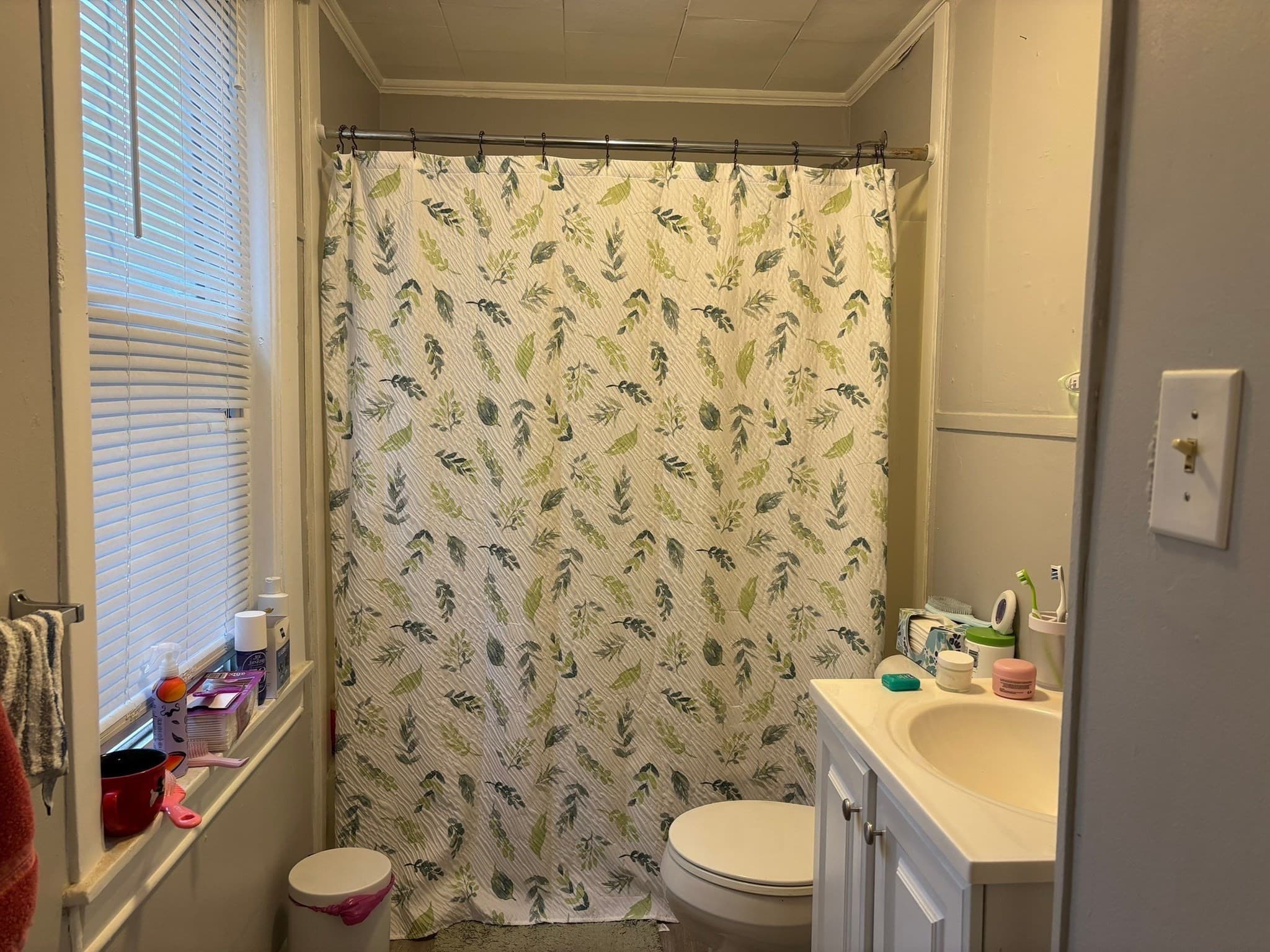 5-9 Family at 69 Nichols St, Gardner MA 01440, photo 7 of 23