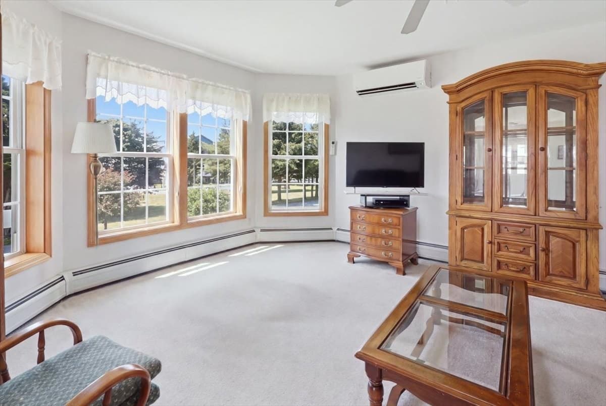 Single Family Residence at 129 Balsam St, Fairhaven MA 02719, Fairhaven, photo 15 of 36