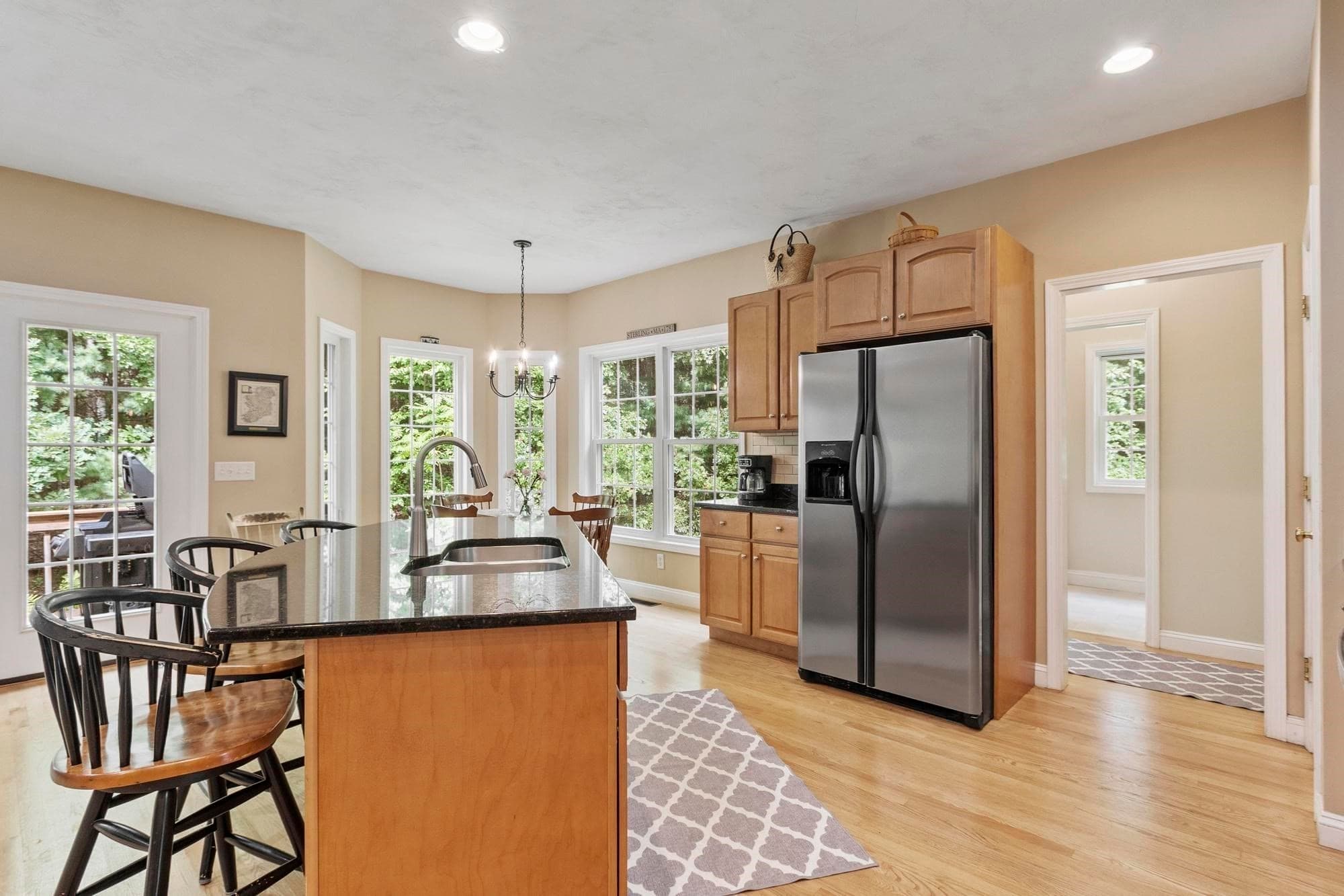 Single Family Residence at 6 Pheasant Hill Ln, Sterling MA 01564, Sterling, photo 9 of 42