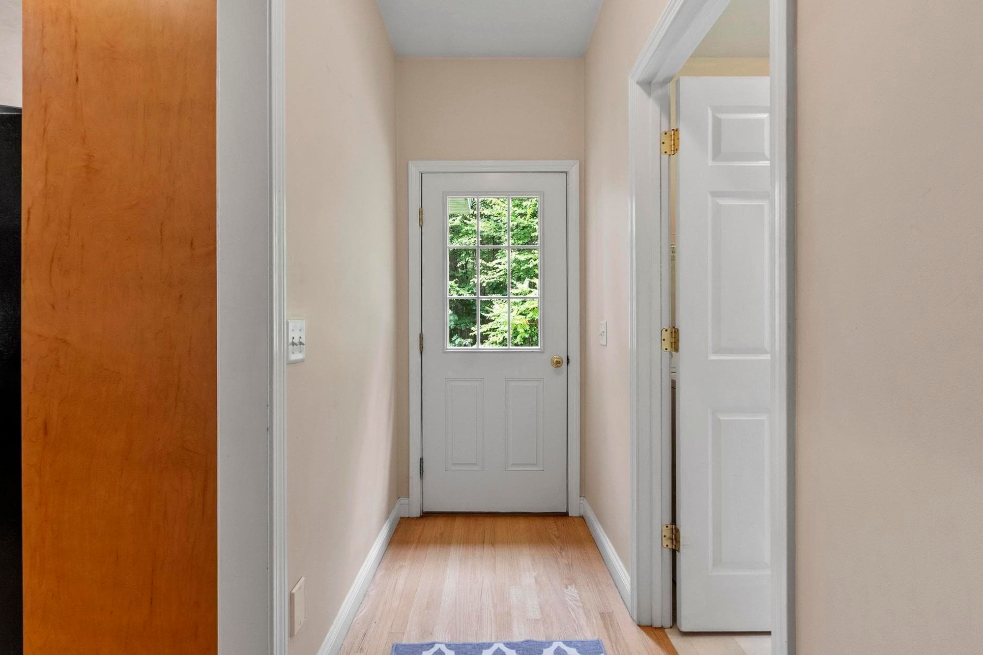Single Family Residence at 6 Pheasant Hill Ln, Sterling MA 01564, Sterling, photo 30 of 42
