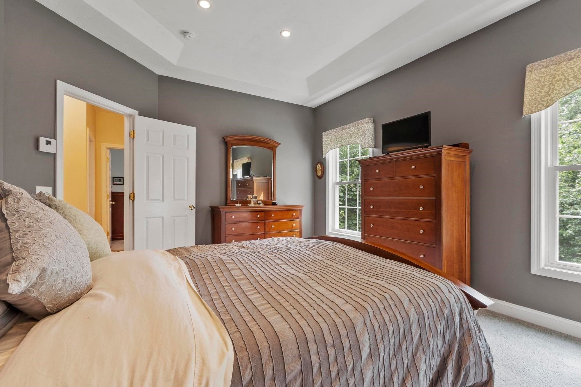 Single Family Residence at 6 Pheasant Hill Ln, Sterling MA 01564, Sterling, photo 19 of 42