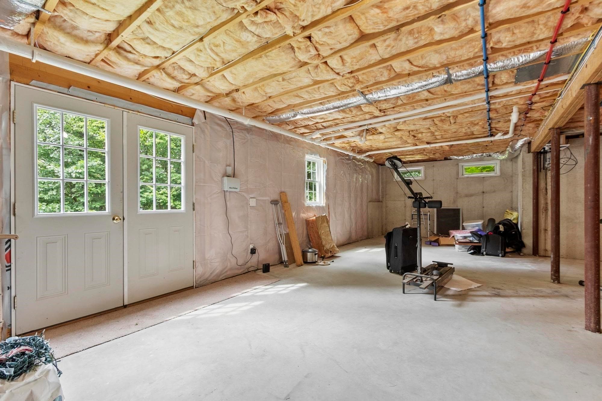 Single Family Residence at 6 Pheasant Hill Ln, Sterling MA 01564, Sterling, photo 35 of 42