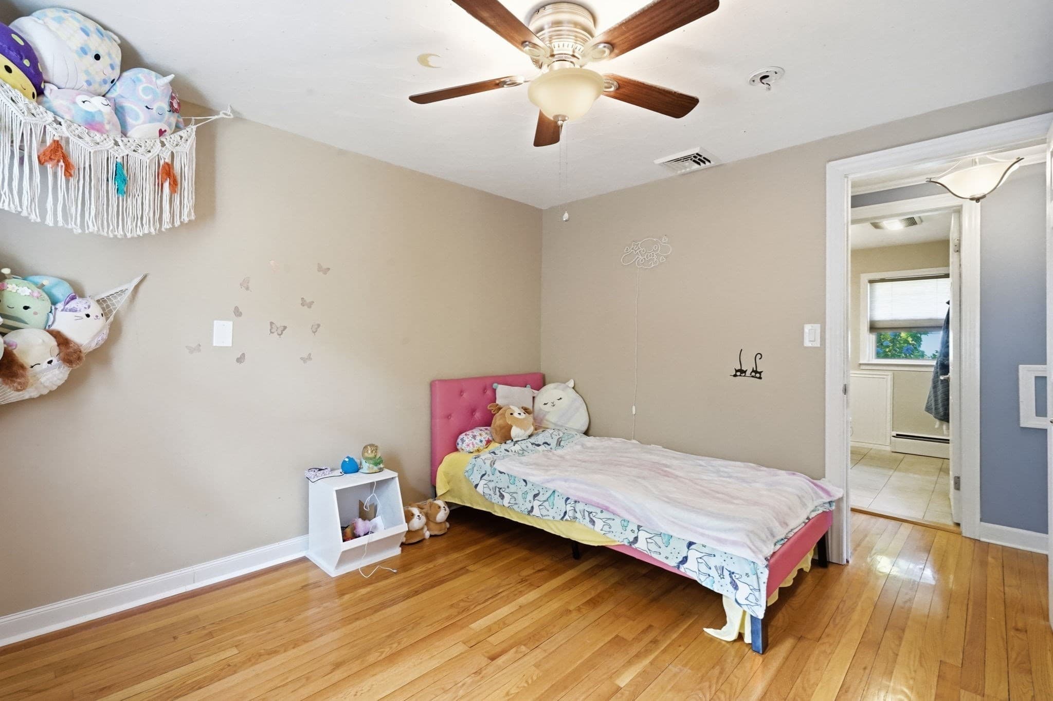 Single Family Residence at 31 Sunset Terrace, Agawam MA 01030, Agawam, photo 17 of 41
