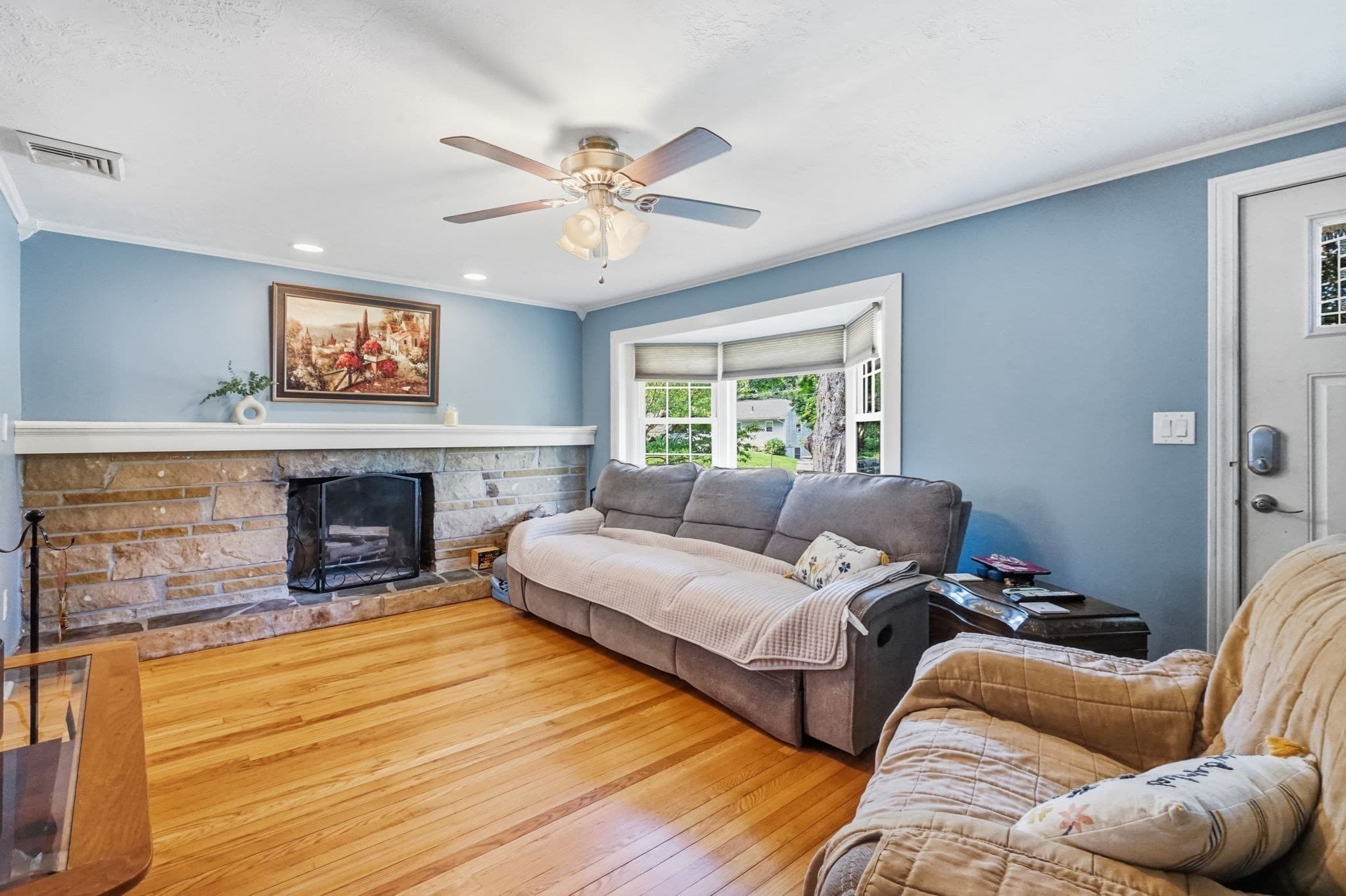 Single Family Residence at 31 Sunset Terrace, Agawam MA 01030, Agawam, photo 12 of 41