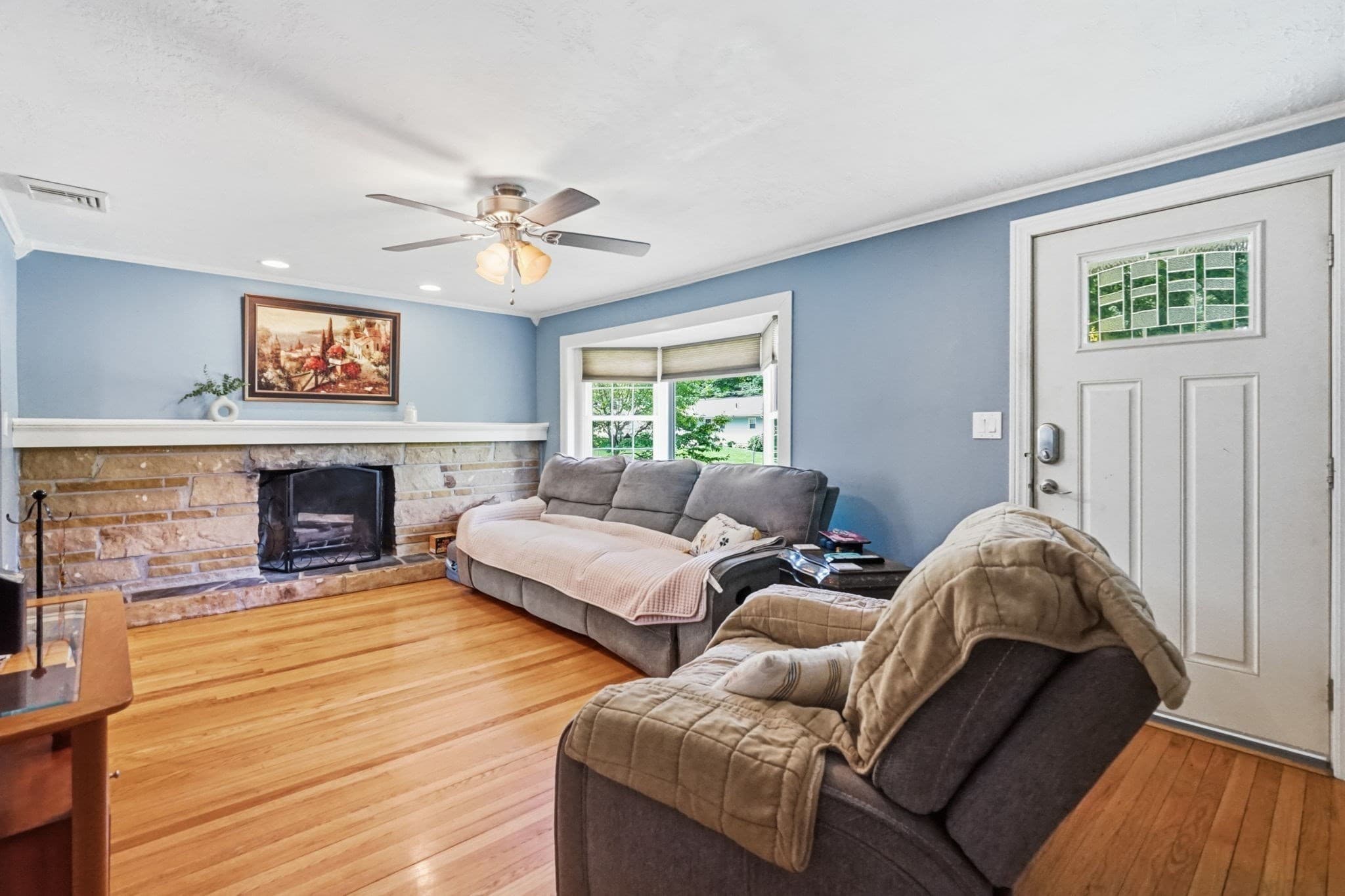 Single Family Residence at 31 Sunset Terrace, Agawam MA 01030, Agawam, photo 11 of 41
