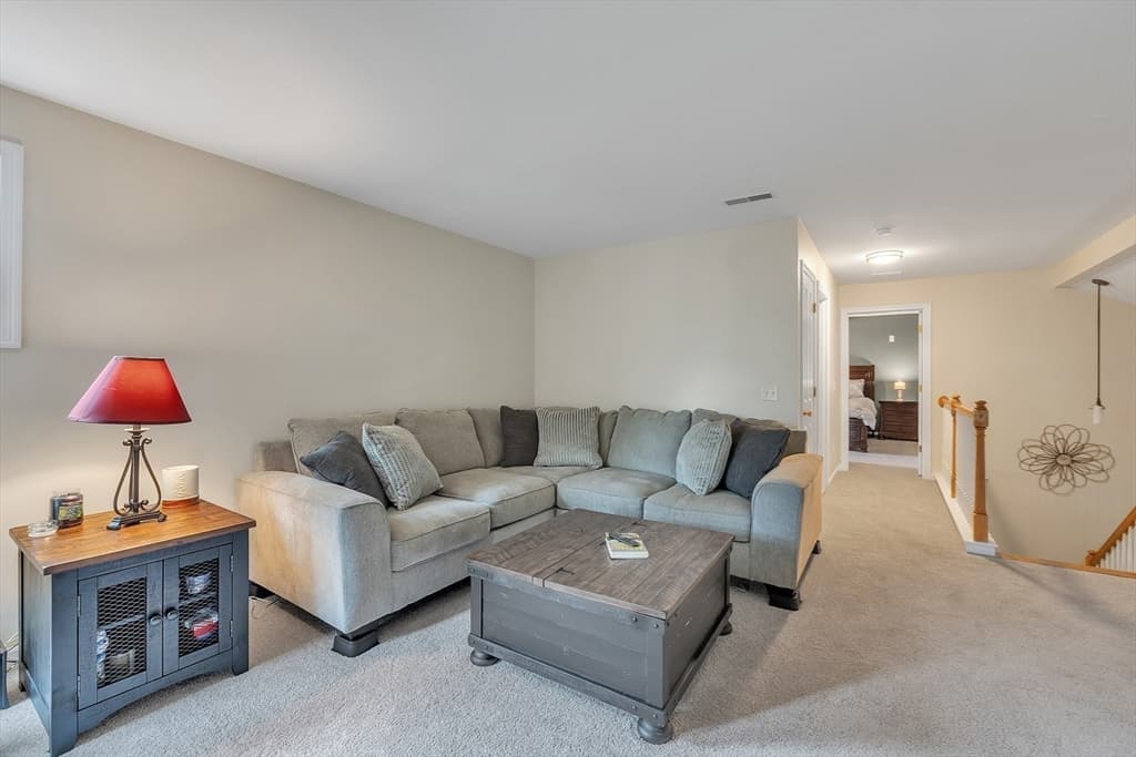 Condominium at 16 Linkside Ct # 16, Northbridge MA 01534, Northbridge, photo 27 of 38