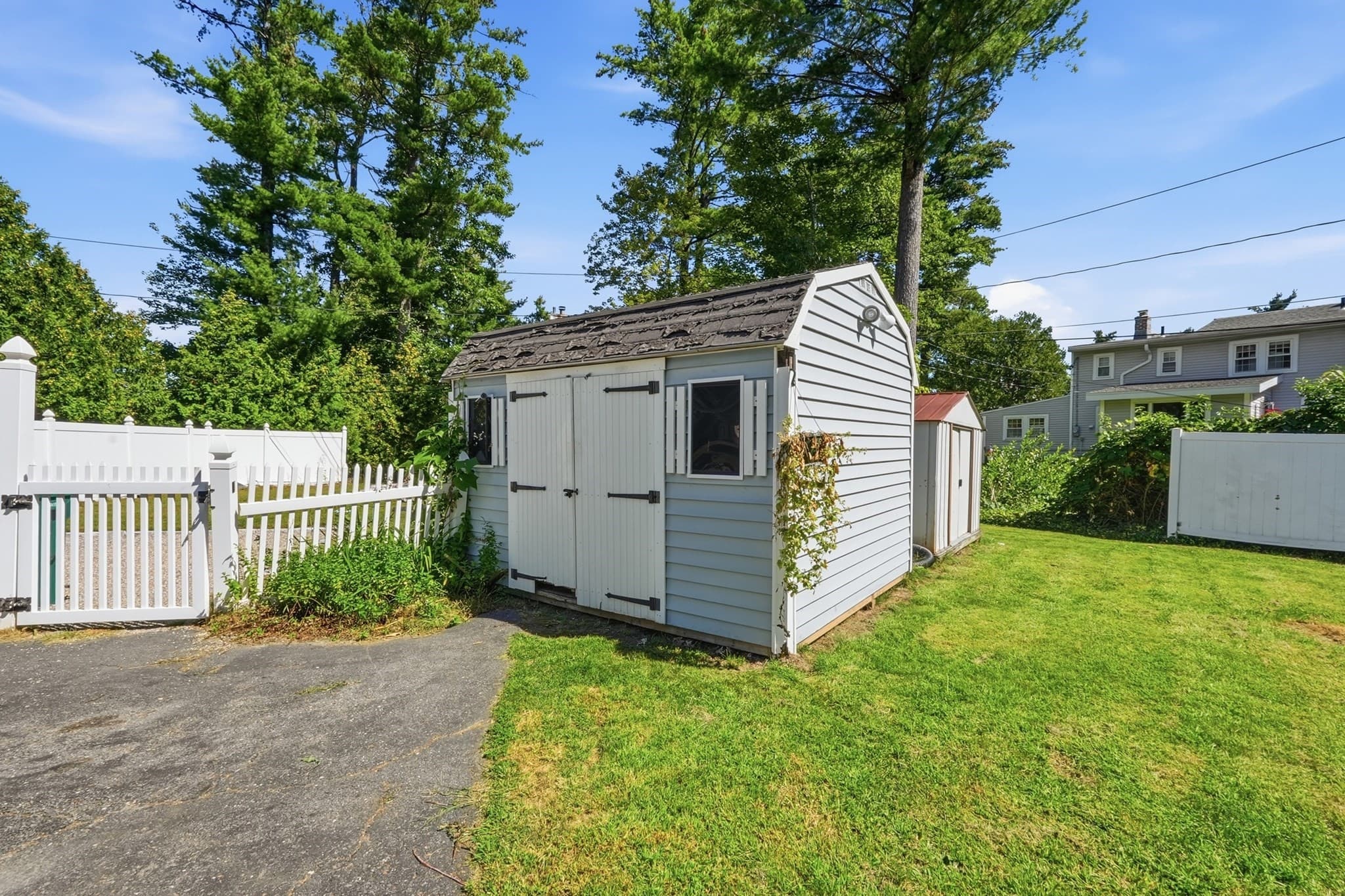 Single Family Residence at 305 Mount Vernon St, Fitchburg MA 01420, Fitchburg, photo 34 of 37