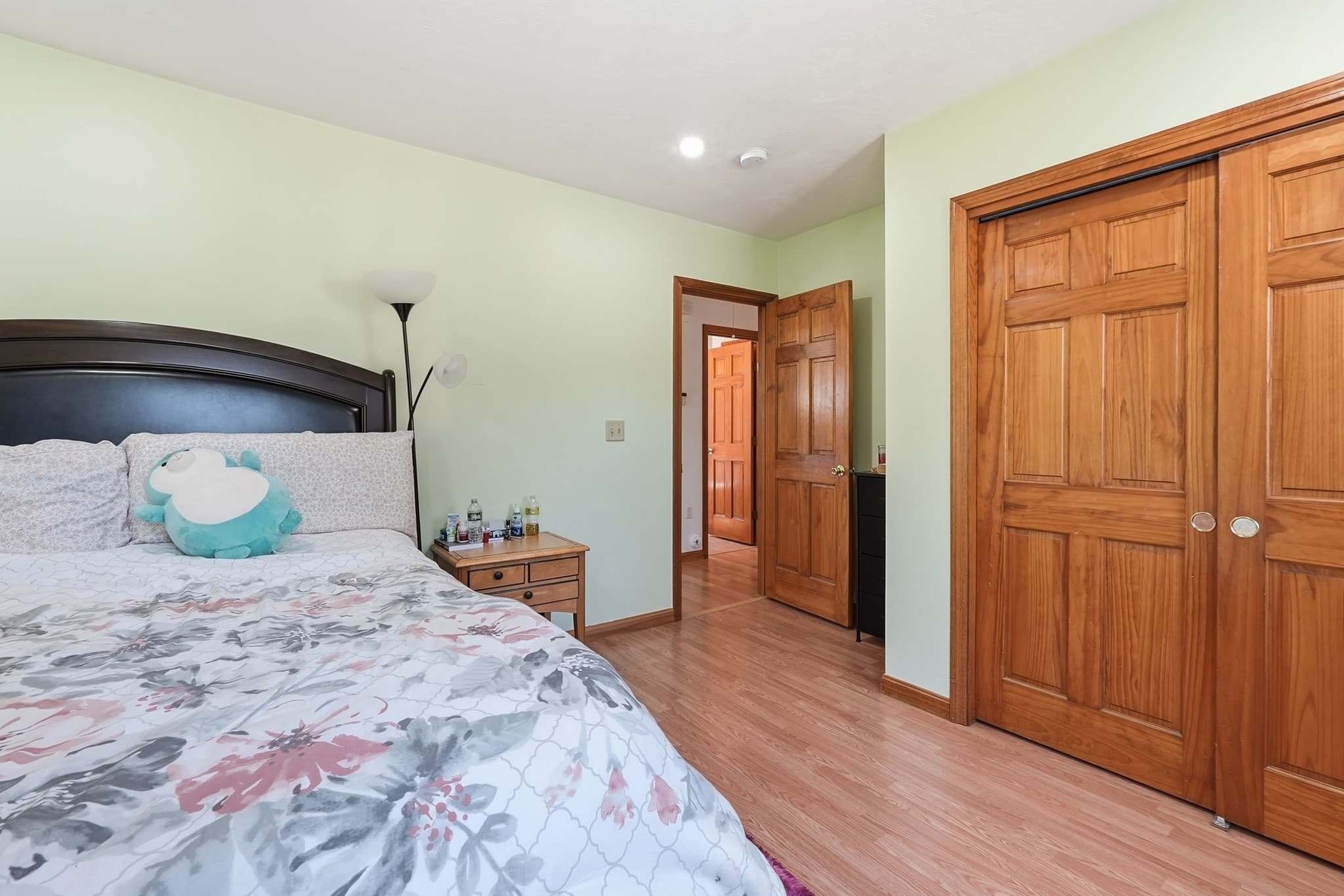 Single Family Residence at 305 Mount Vernon St, Fitchburg MA 01420, Fitchburg, photo 25 of 37
