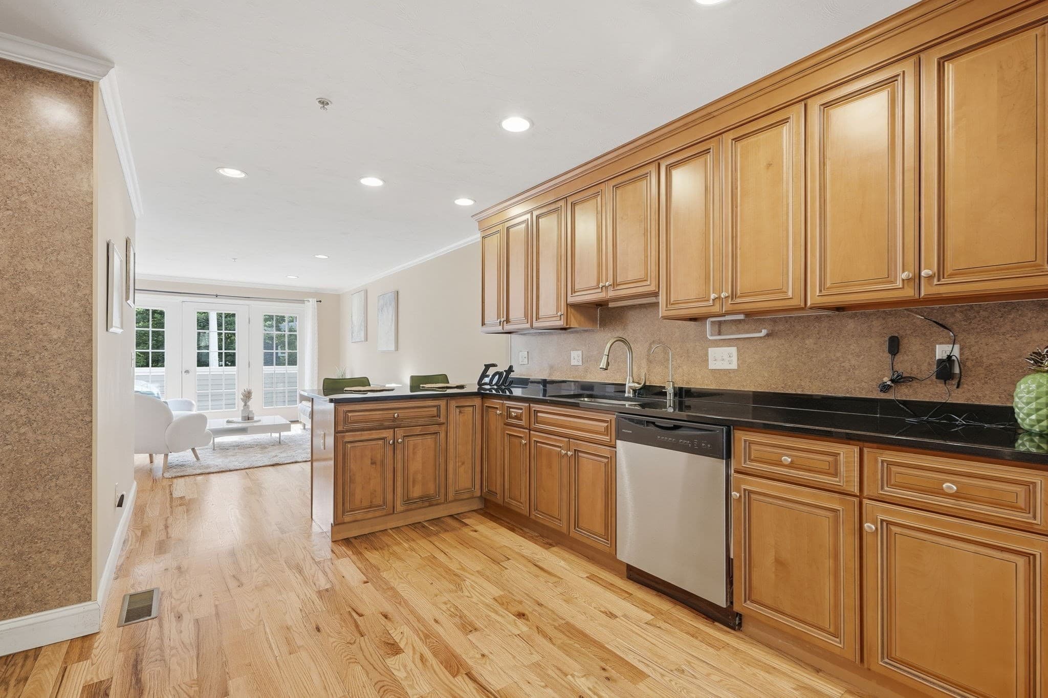 Condominium at 74 West St # 13, Attleboro MA 02703, Attleboro, photo 9 of 42