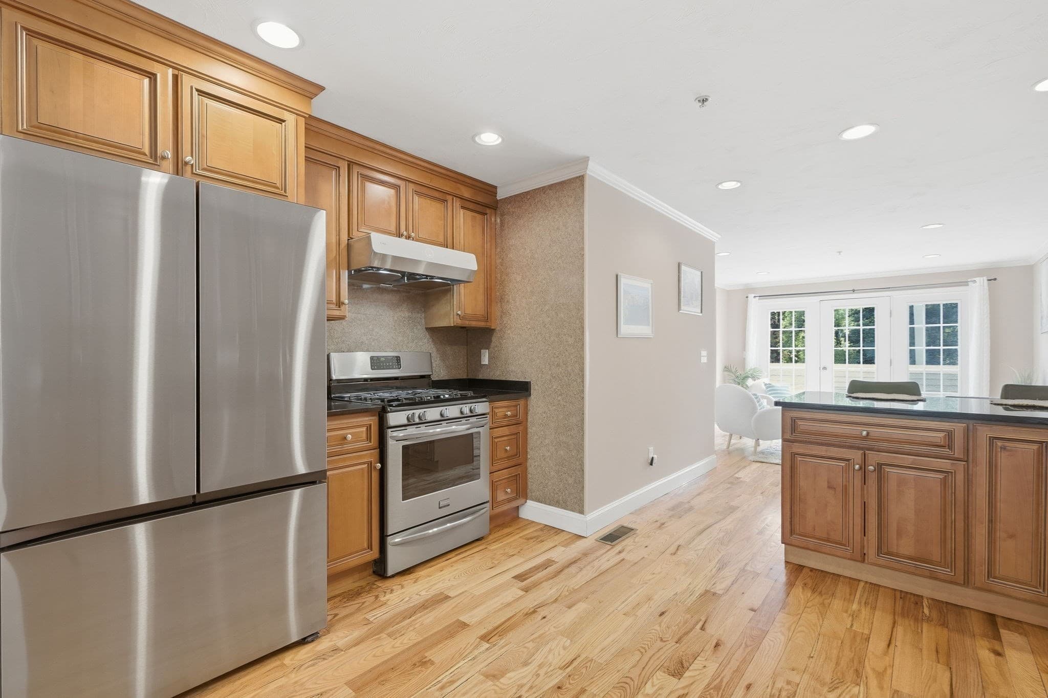 Condominium at 74 West St # 13, Attleboro MA 02703, Attleboro, photo 8 of 42