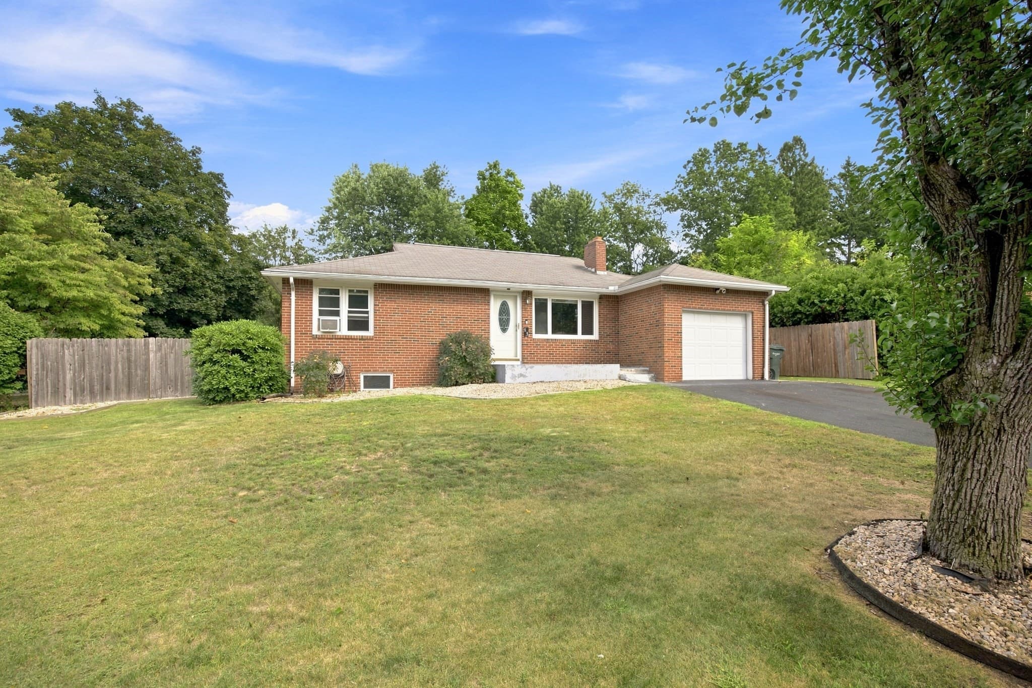 Single Family Residence at 63 Martel Rd, Springfield MA 01119, Springfield, photo 2 of 39