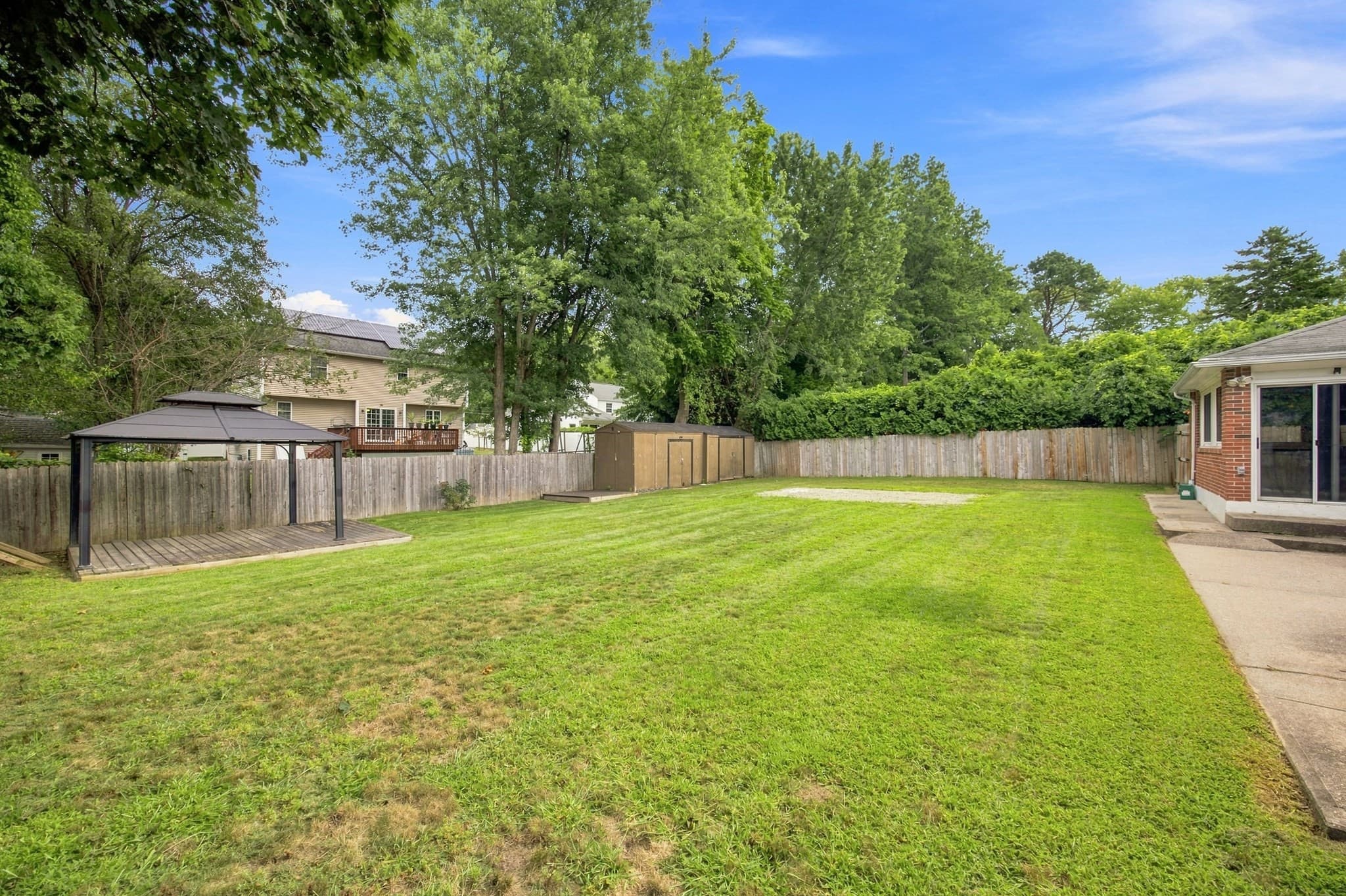 Single Family Residence at 63 Martel Rd, Springfield MA 01119, Springfield, photo 10 of 39