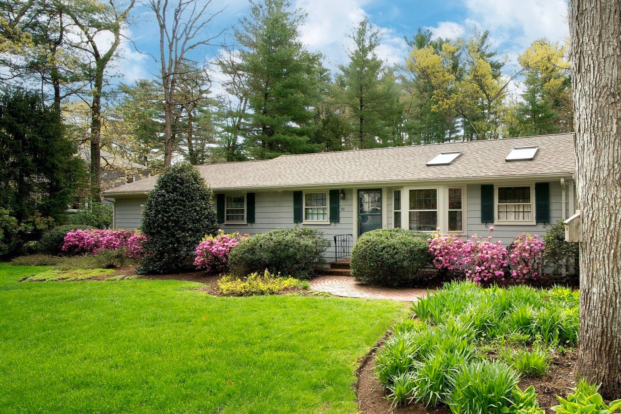 Single Family Residence at 32 Hawthorne Rd., Hanover MA 02339, Hanover, photo 2 of 42