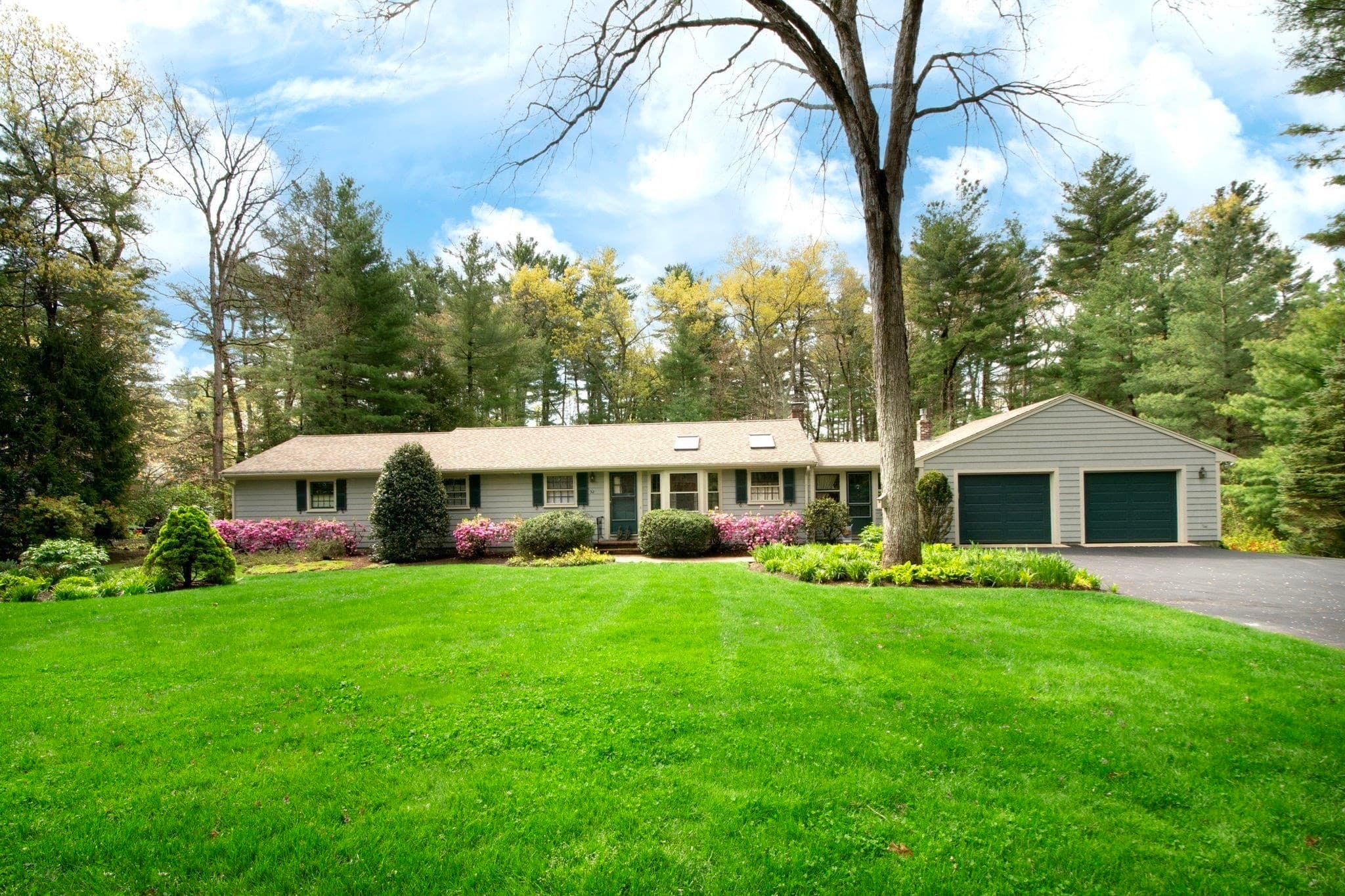 Single Family Residence at 32 Hawthorne Rd., Hanover MA 02339, Hanover, photo 3 of 42