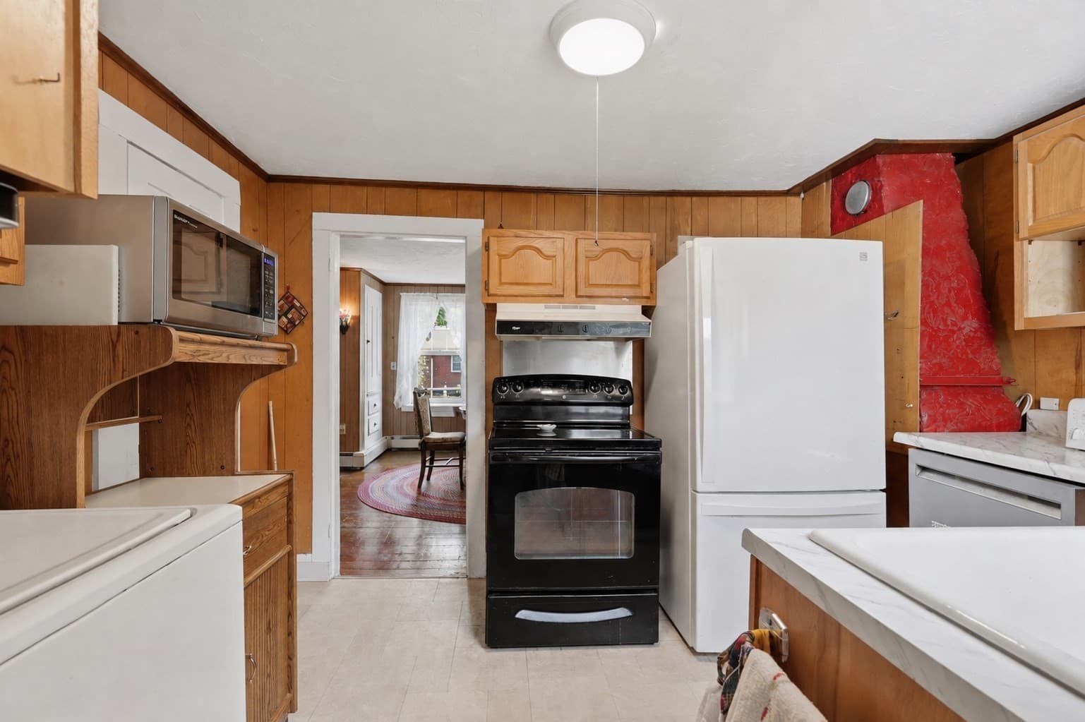 Single Family Residence at 40 Boylston Circle, Shrewsbury MA 01545, photo 9 of 25