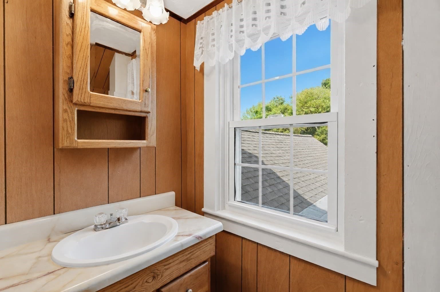 Single Family Residence at 40 Boylston Circle, Shrewsbury MA 01545, photo 11 of 25