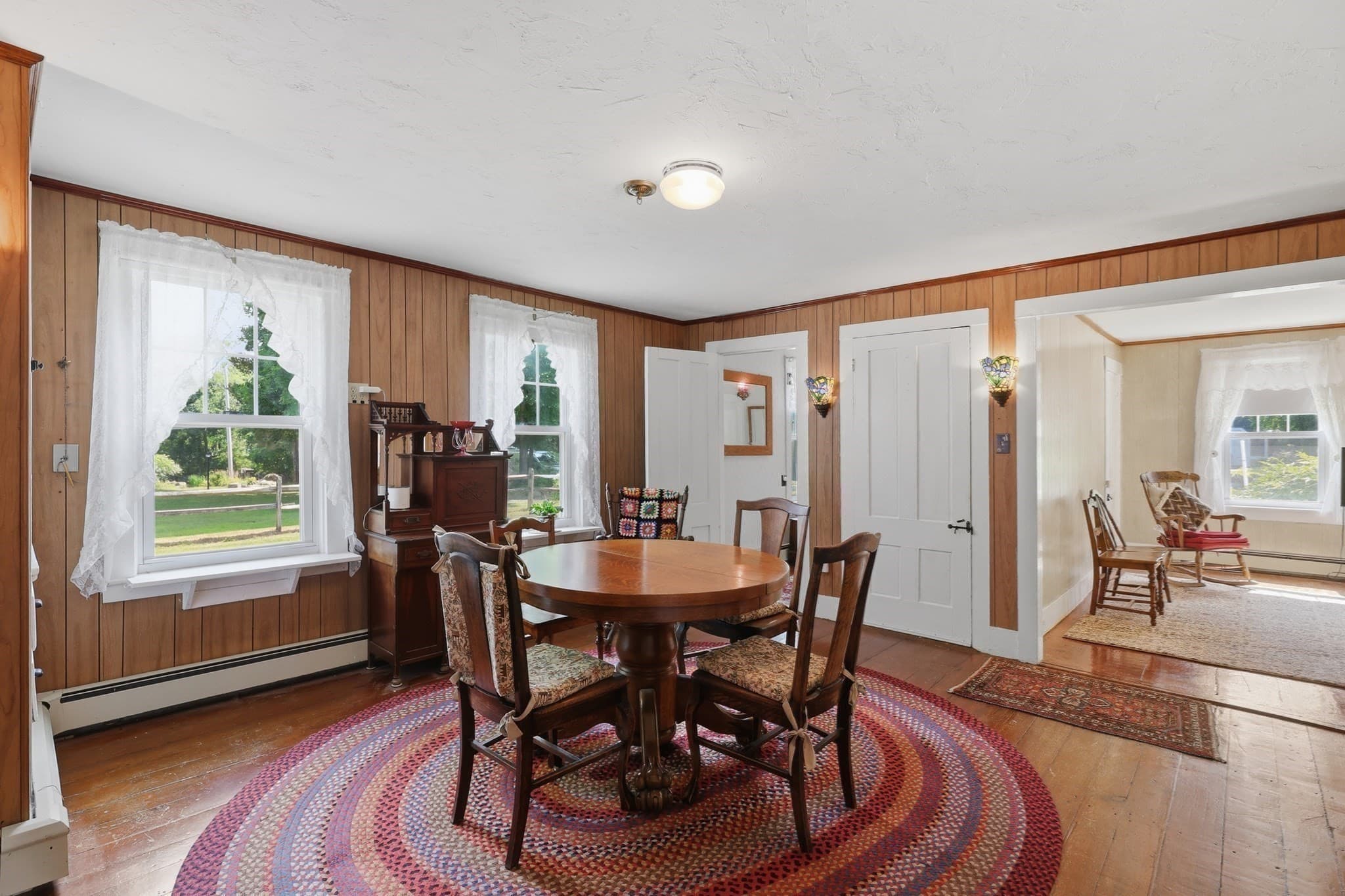 Single Family Residence at 40 Boylston Circle, Shrewsbury MA 01545, photo 4 of 25