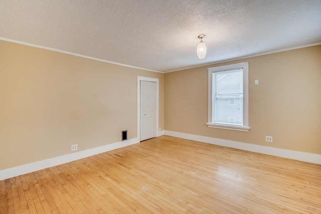 2 Family - 2 Units Side by Side at 4041-4043 Church Street, Palmer MA 01079, Palmer, photo 23 of 41