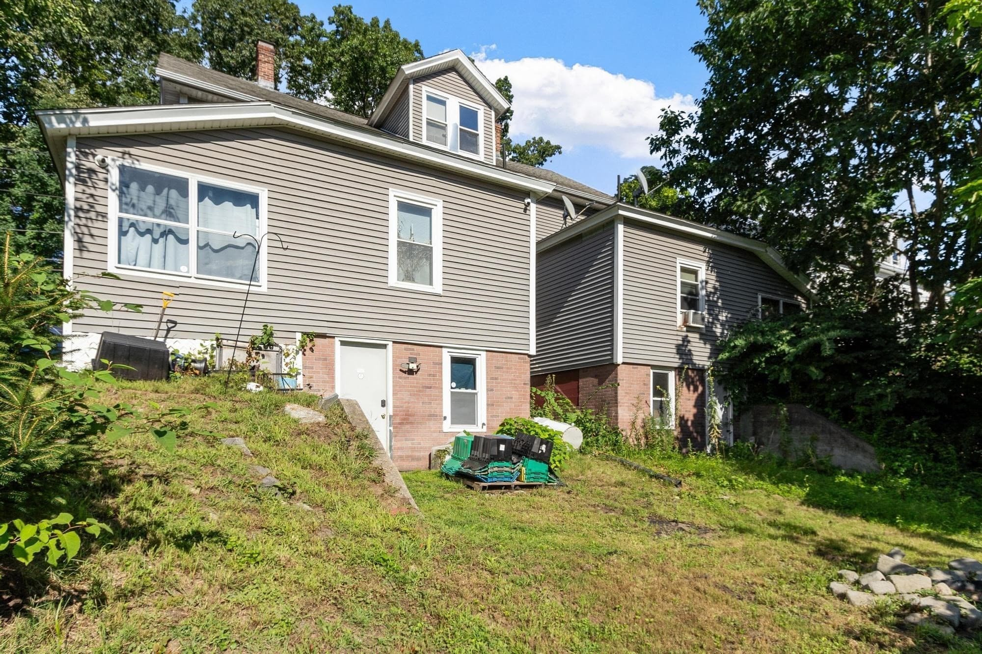 2 Family - 2 Units Side by Side at 4041-4043 Church Street, Palmer MA 01079, Palmer, photo 5 of 41