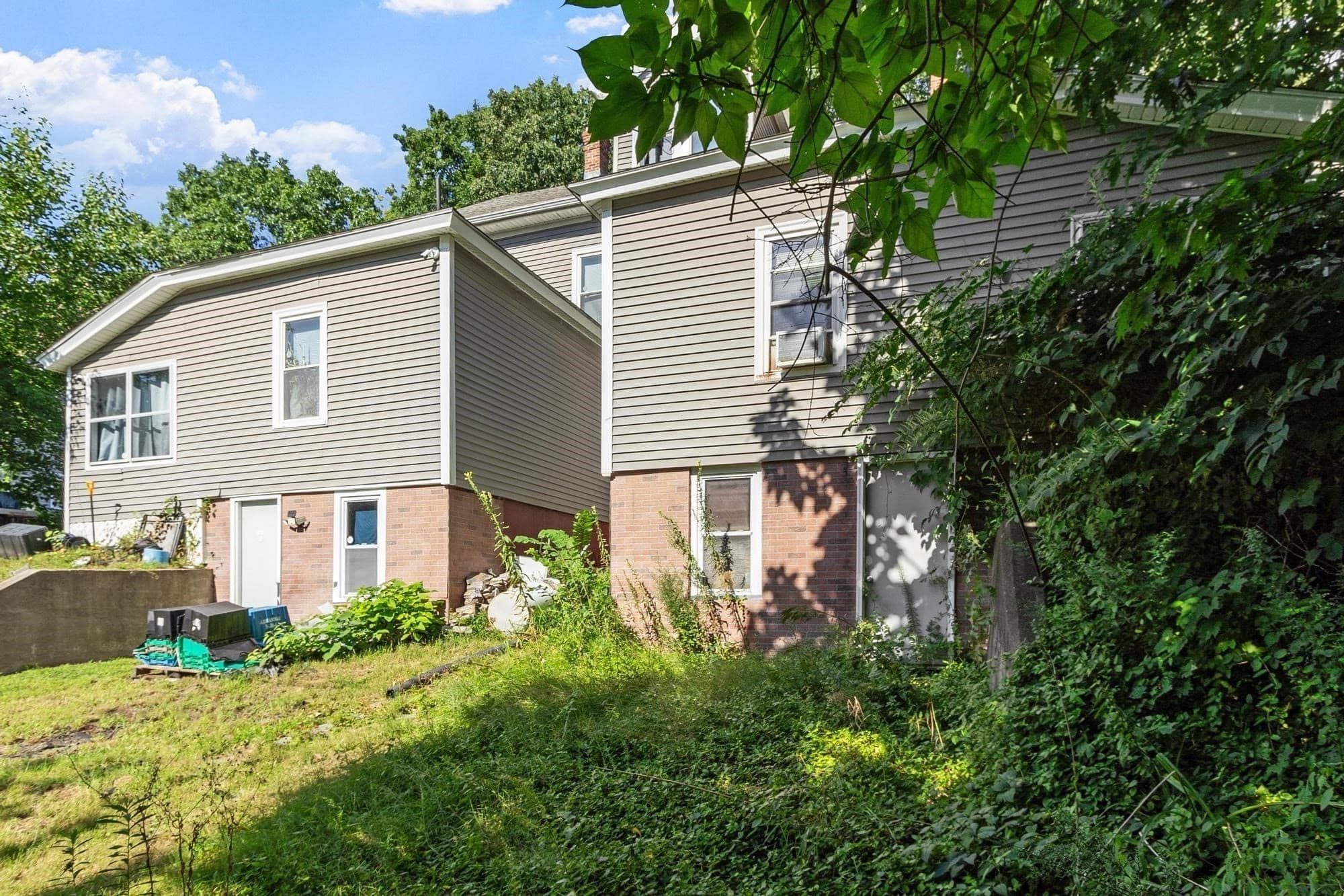 2 Family - 2 Units Side by Side at 4041-4043 Church Street, Palmer MA 01079, Palmer, photo 4 of 41