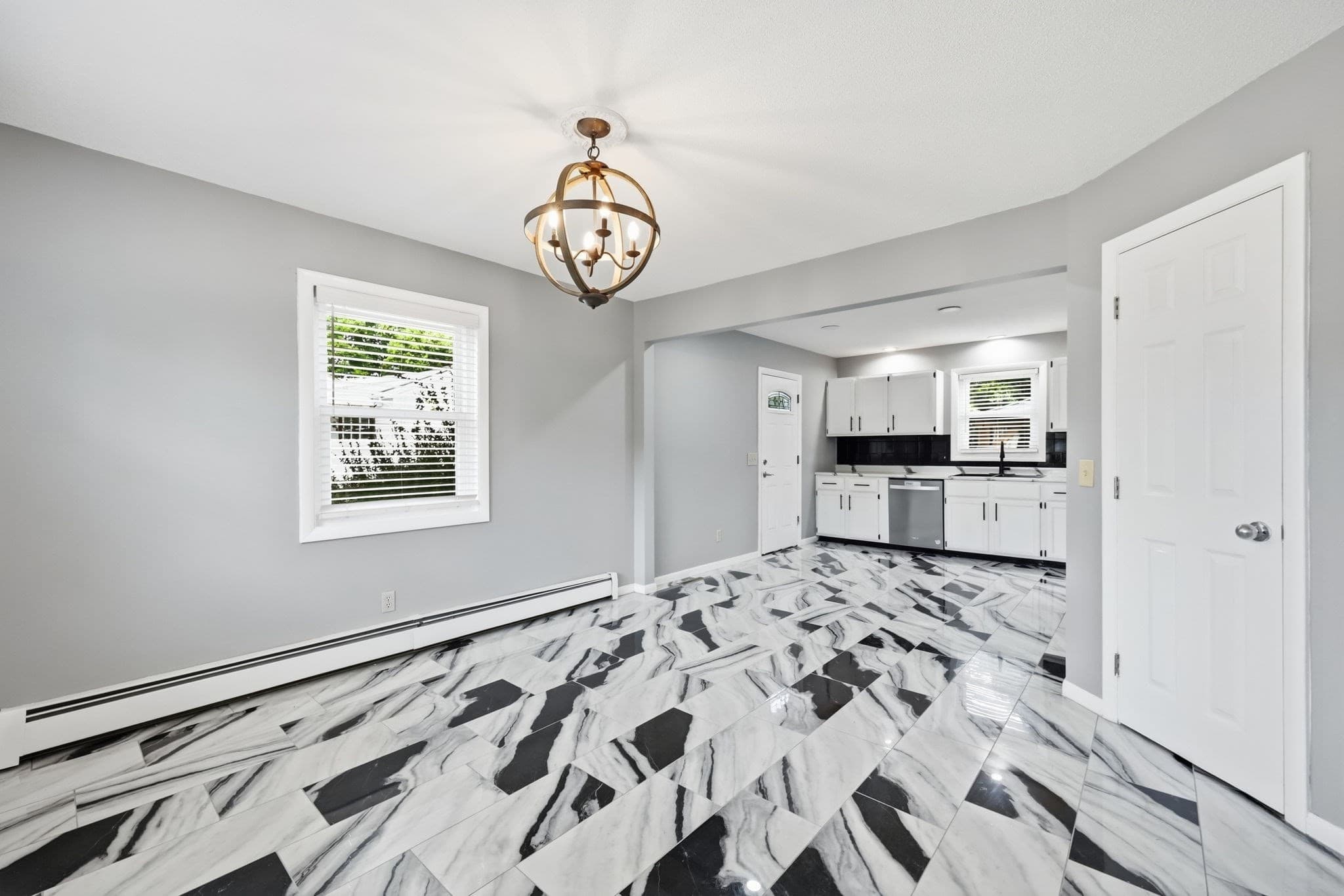 Single Family Residence at 5 Timber Ln, Holyoke MA 01040, Holyoke, photo 12 of 32