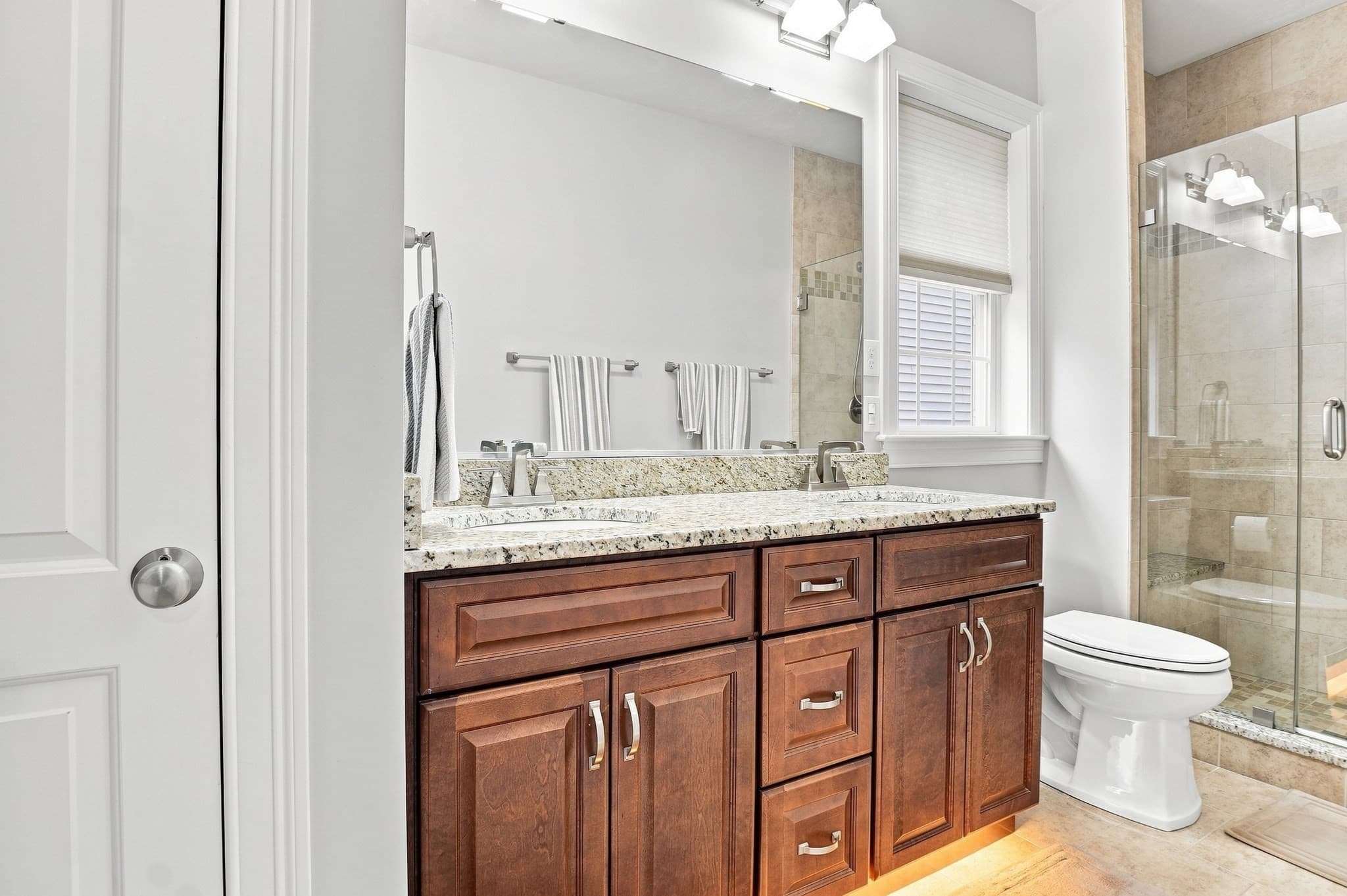 Condominium at 15 Beaver Pond Road # 15, Milford MA 01757, photo 17 of 38
