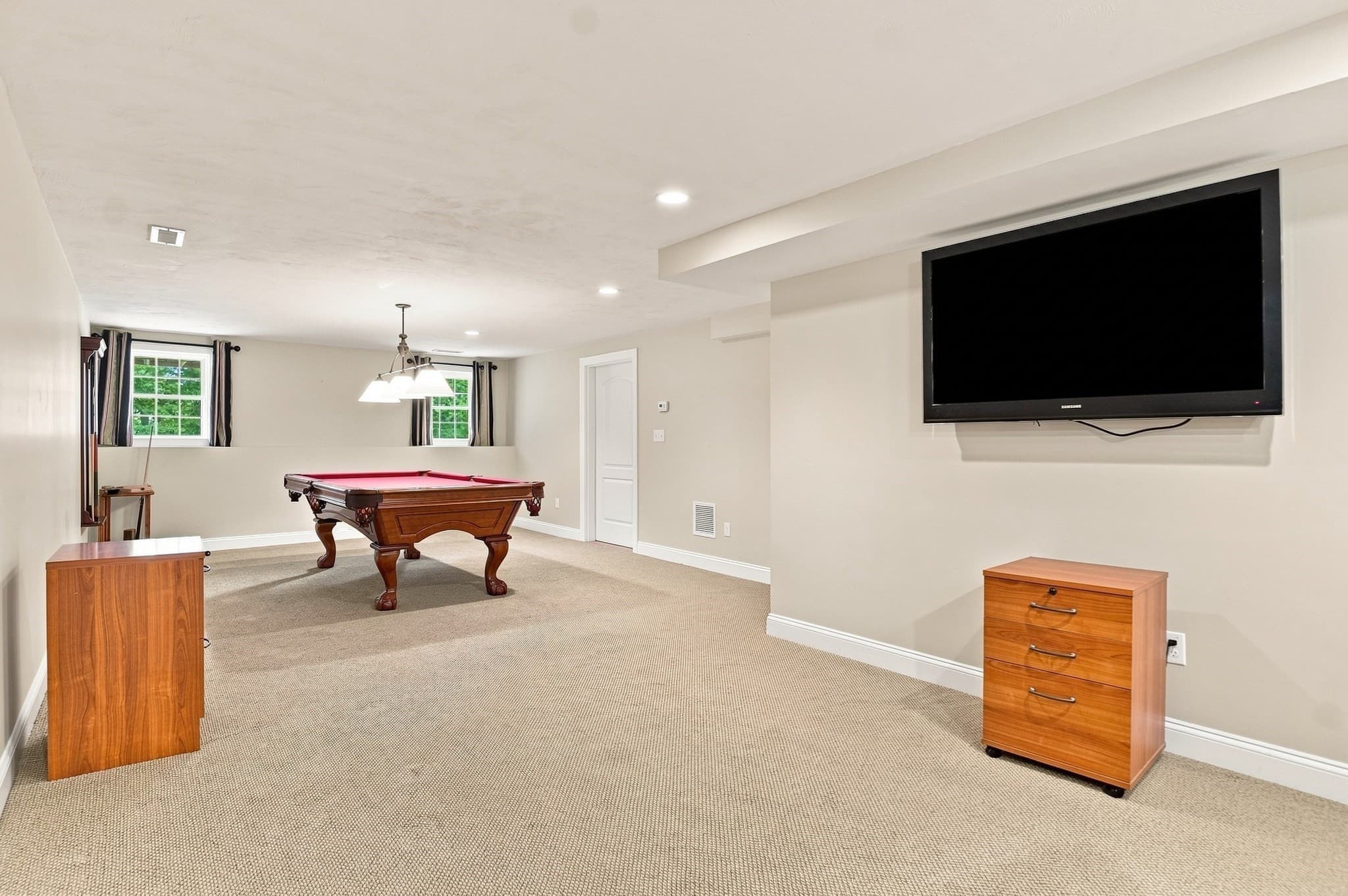 Condominium at 15 Beaver Pond Road # 15, Milford MA 01757, photo 29 of 38