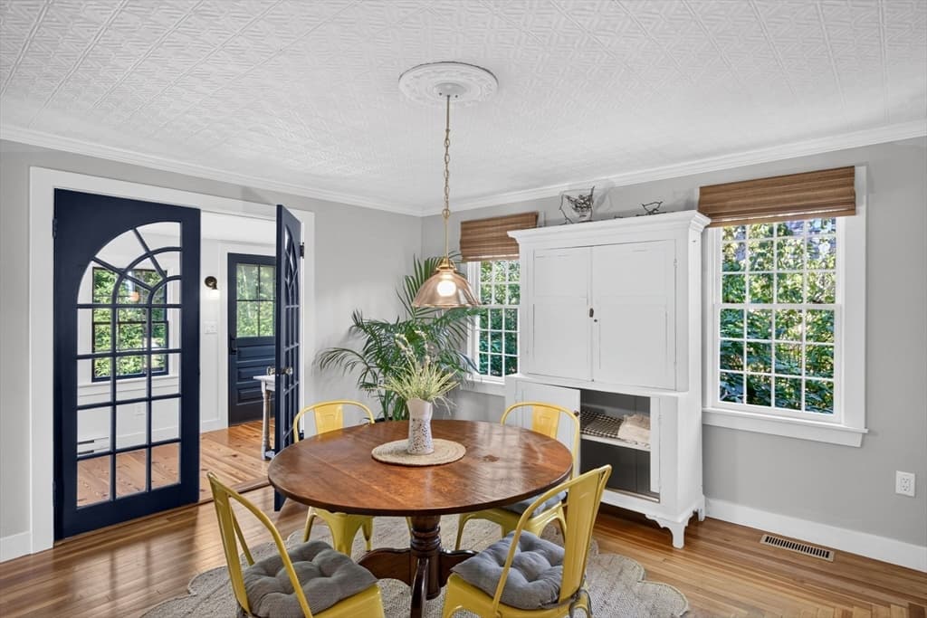 Single Family Residence at 1455 Old Queen Anne Rd, Chatham MA 02633, Chatham, photo 17 of 41