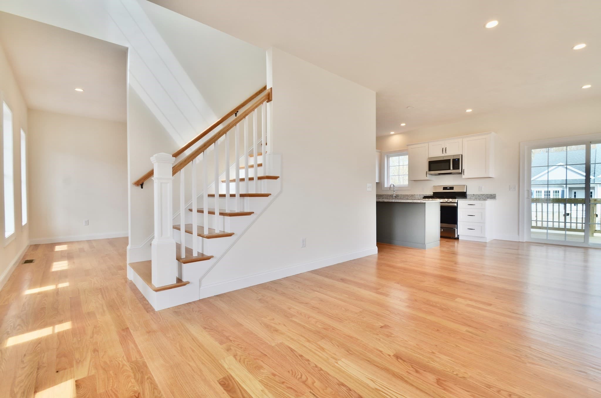 Single Family Residence at 23D Crownshield # 23D, Uxbridge MA 01569, Uxbridge, photo 5 of 24