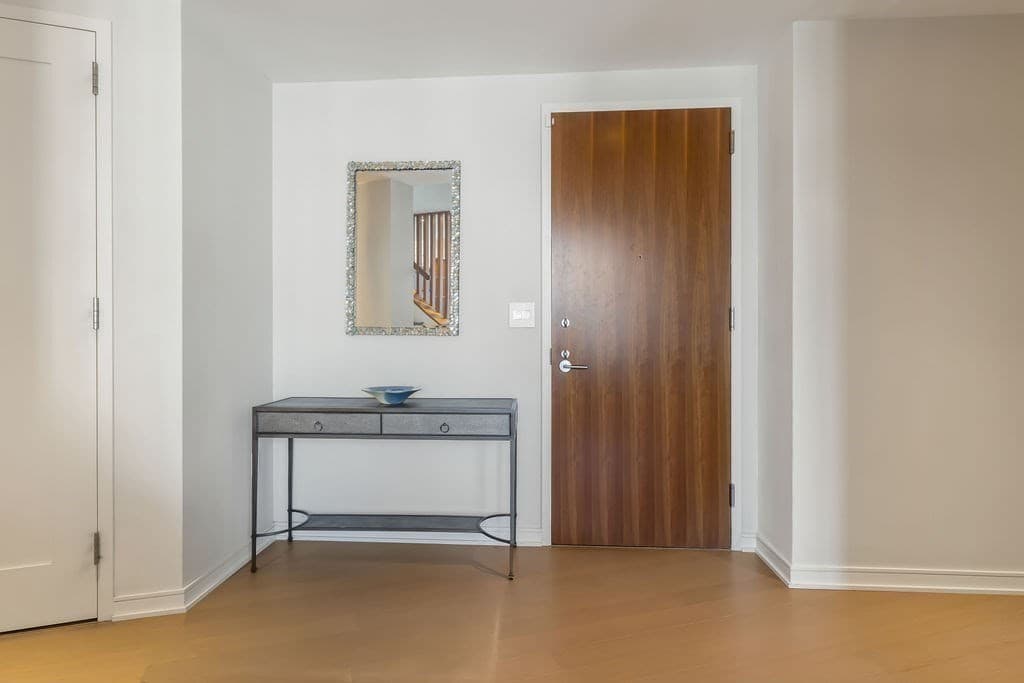 Condominium at 580 Washington St, Boston MA 02111, photo 20 of 42