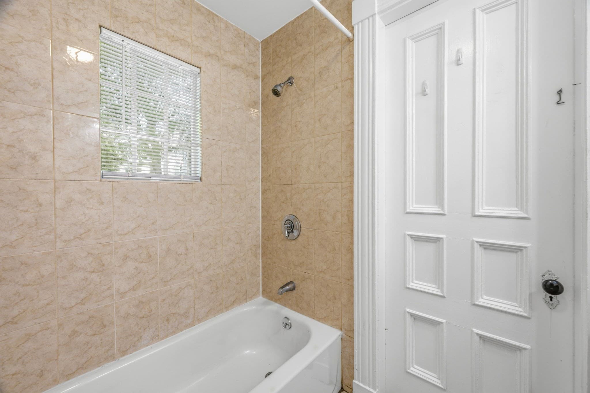 Condominium at 62 Cypress # 1, Brookline MA 02445, Brookline, photo 30 of 38