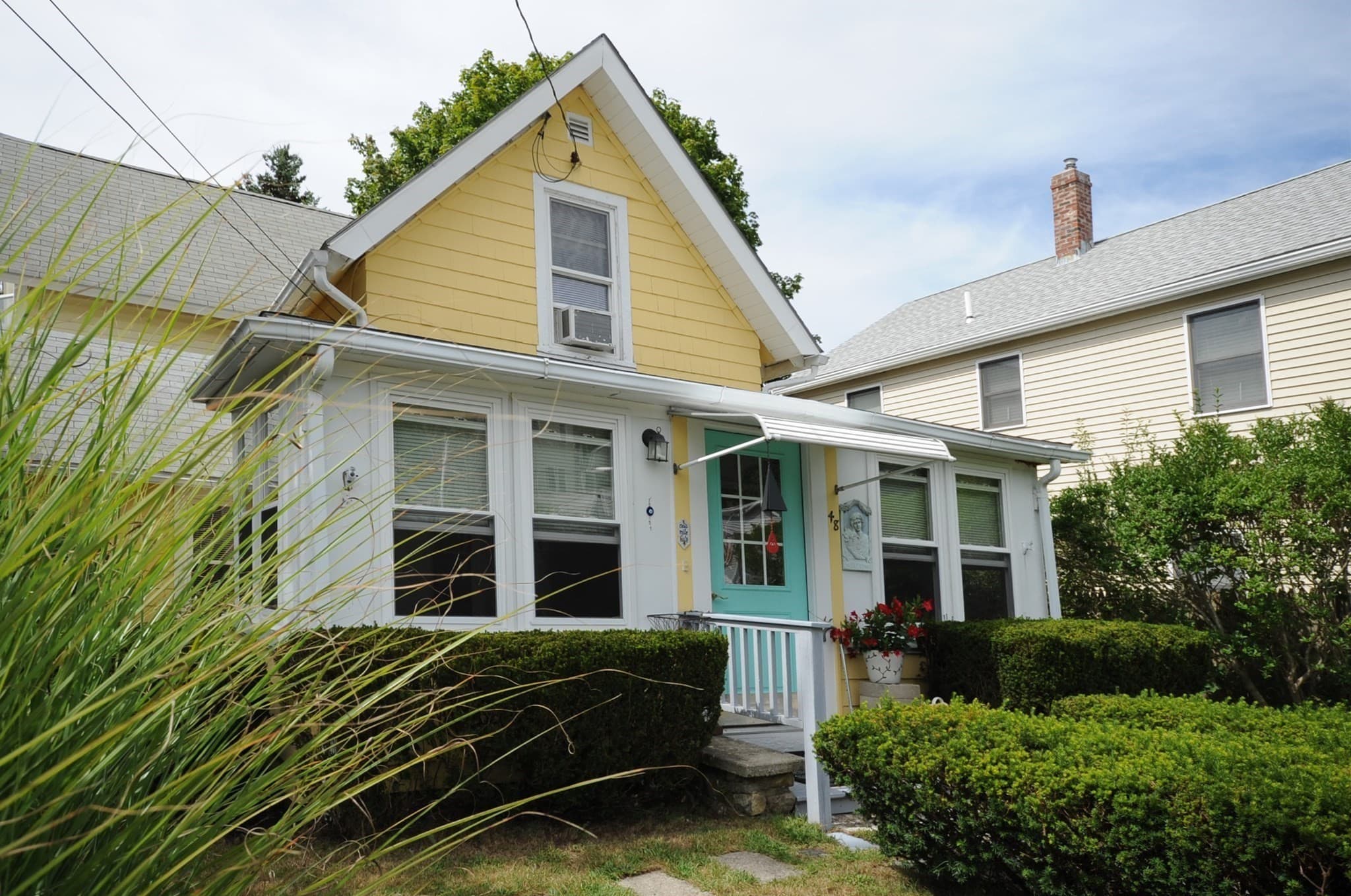 Single Family Residence at 48 Highland Ave Onset, Wareham MA 02558, Wareham, photo 3 of 32