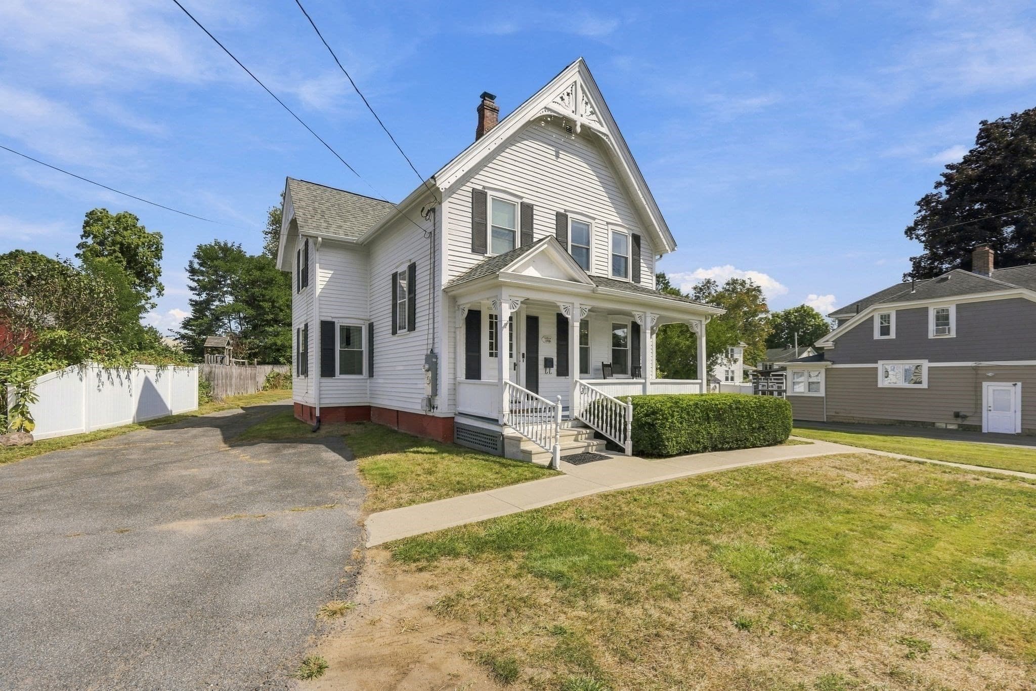 Single Family Residence at 91 N Main St, East Longmeadow MA 01028, East Longmeadow, photo 32 of 40