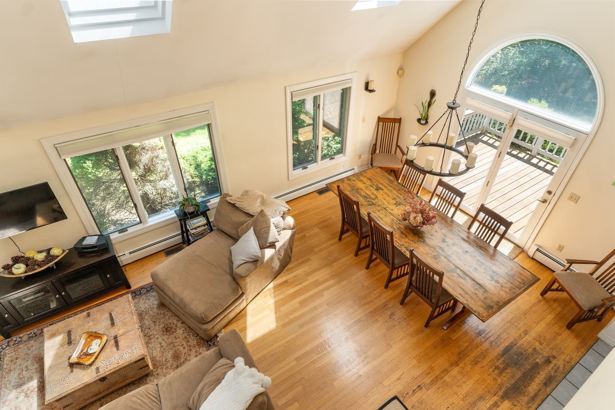 Single Family Residence at 39 Stuart Rd, Rochester MA 02770, Rochester, photo 17 of 32