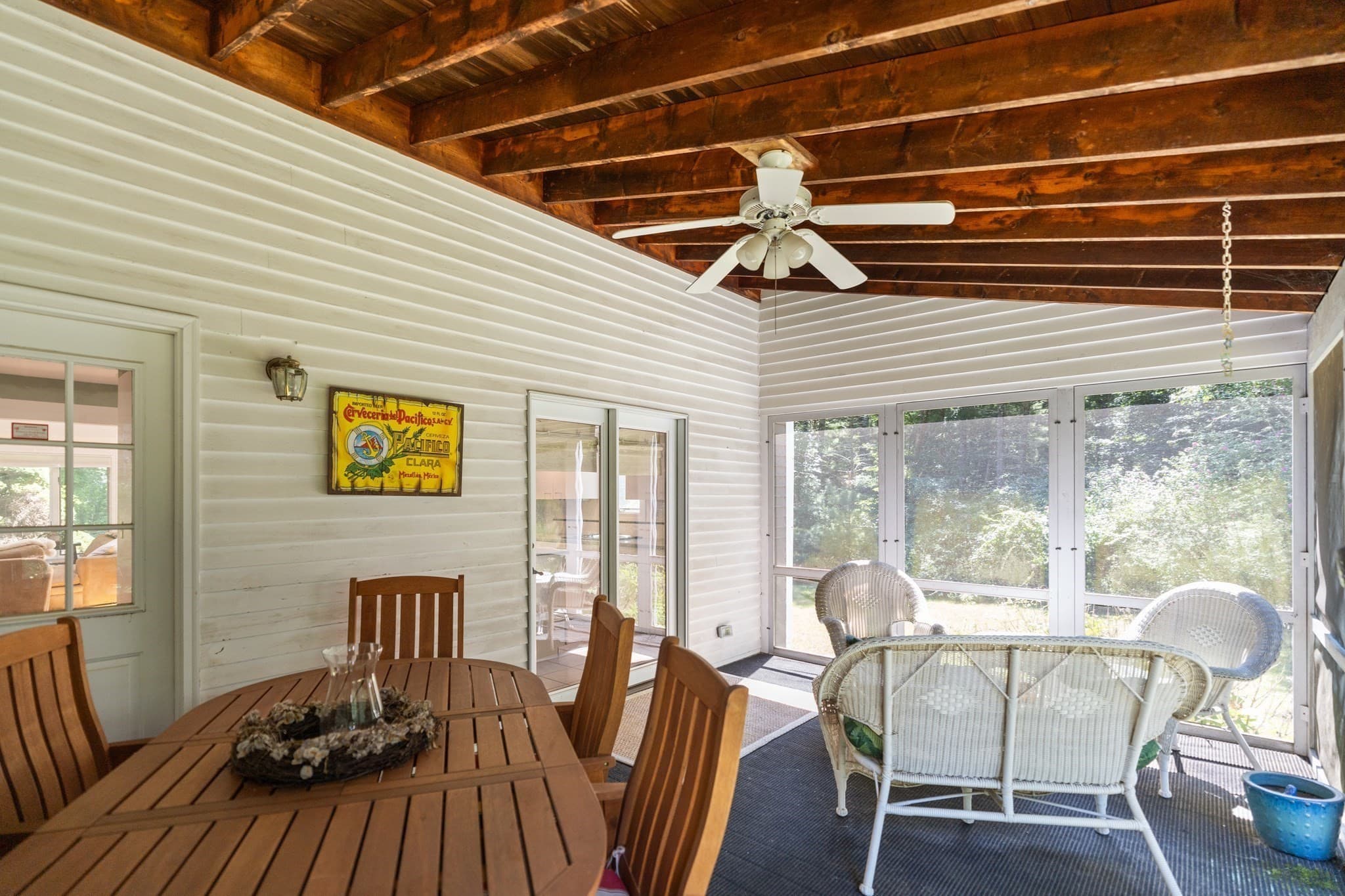 Single Family Residence at 39 Stuart Rd, Rochester MA 02770, Rochester, photo 10 of 32