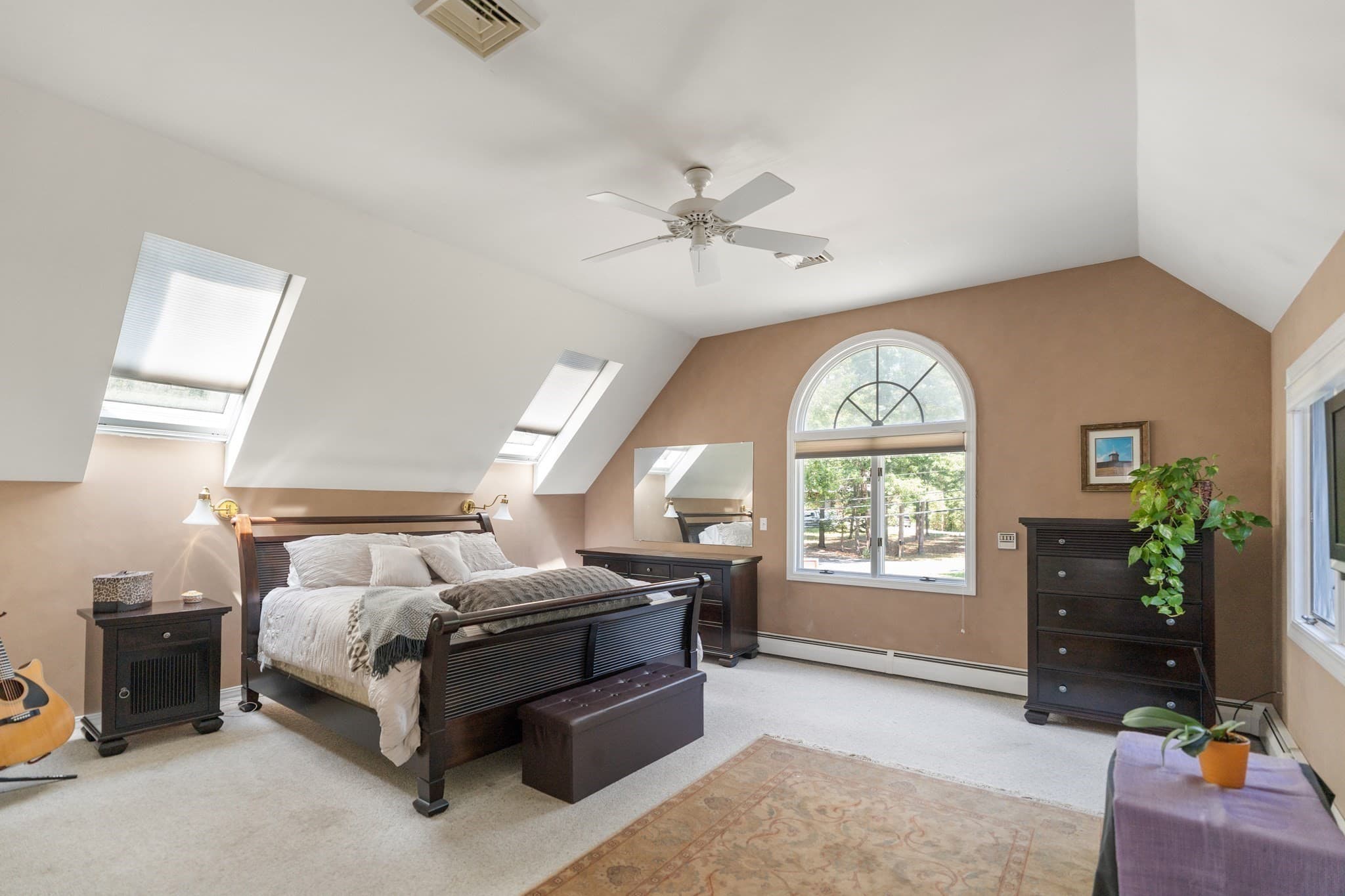 Single Family Residence at 39 Stuart Rd, Rochester MA 02770, Rochester, photo 18 of 32