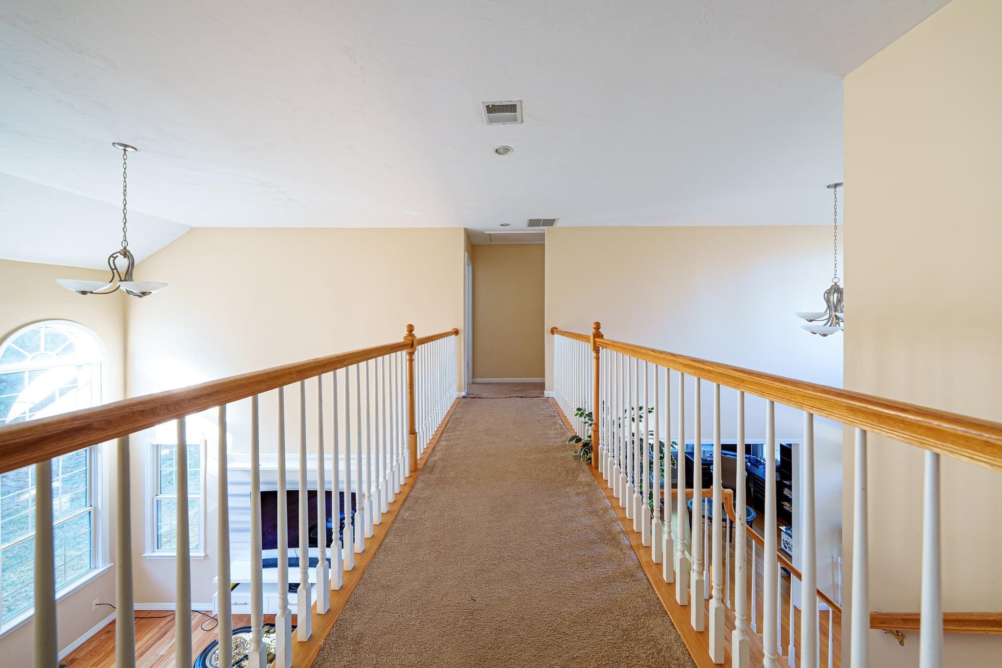 Single Family Residence at 300 Crownshield Avenue, Uxbridge MA 01569, Uxbridge, photo 13 of 25