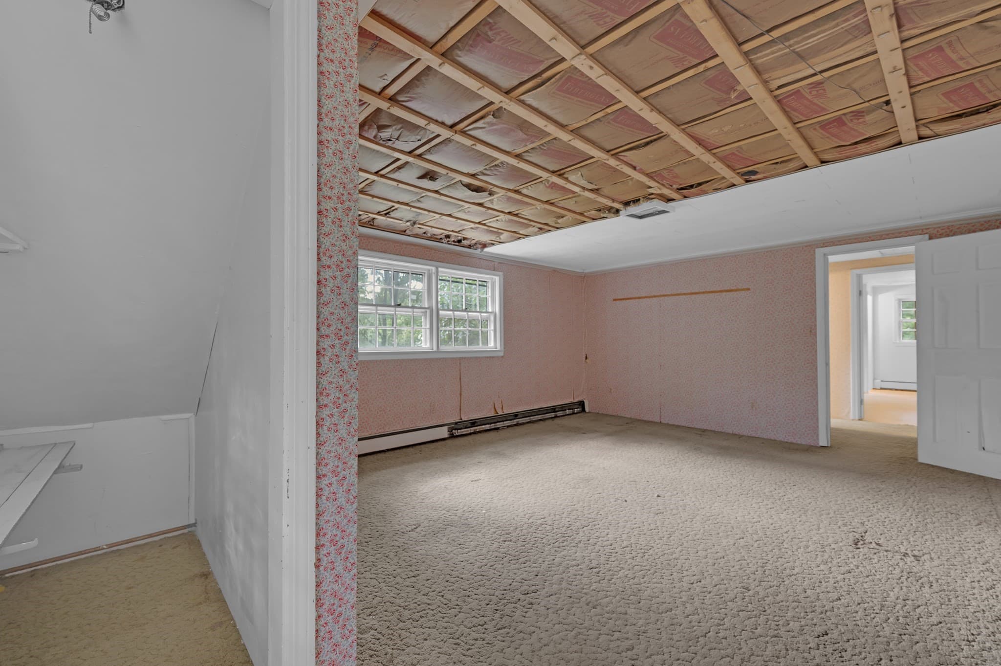 Single Family Residence at 21 Wells Park Rd, Sturbridge MA 01566, Sturbridge, photo 19 of 38