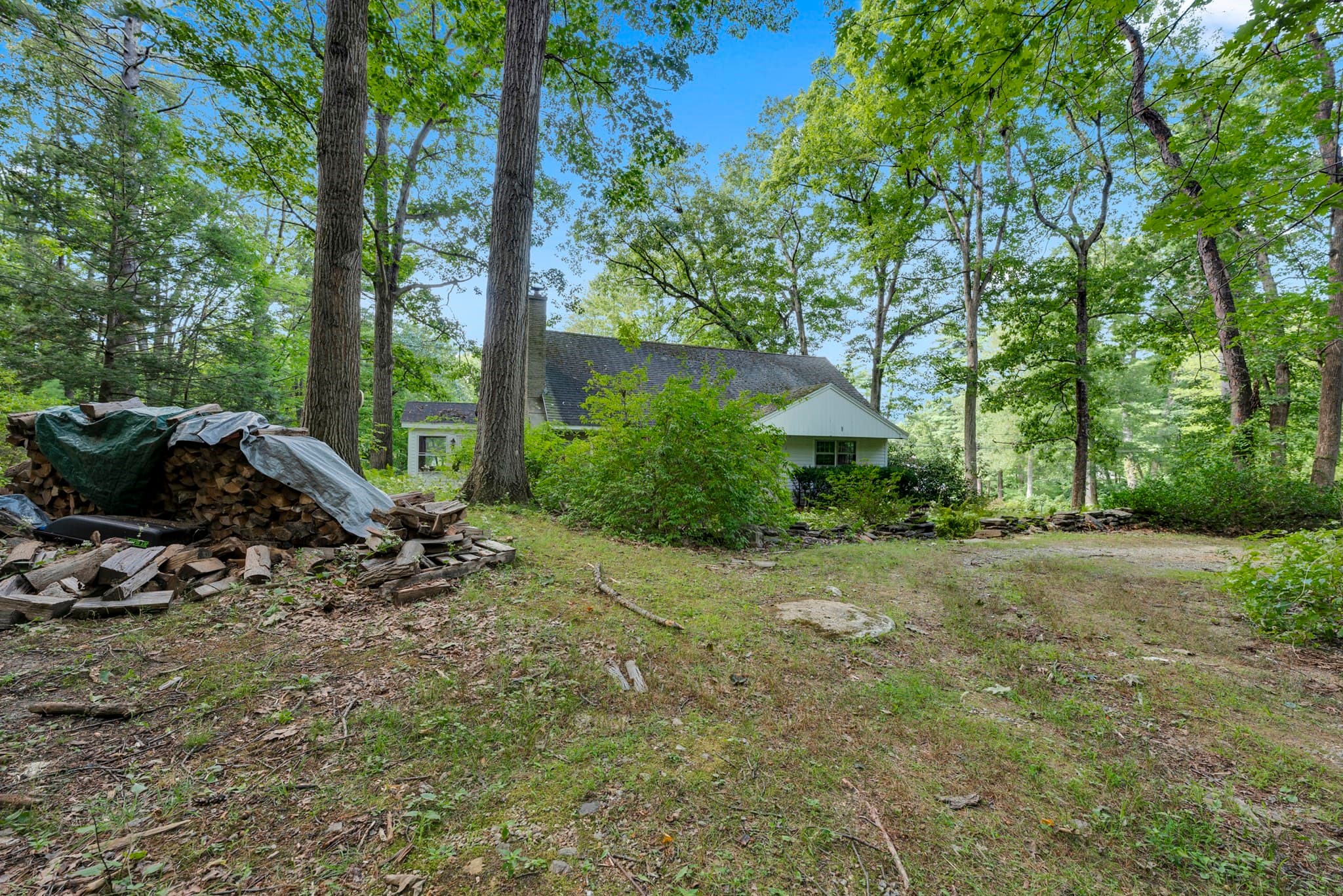 Single Family Residence at 21 Wells Park Rd, Sturbridge MA 01566, Sturbridge, photo 29 of 38