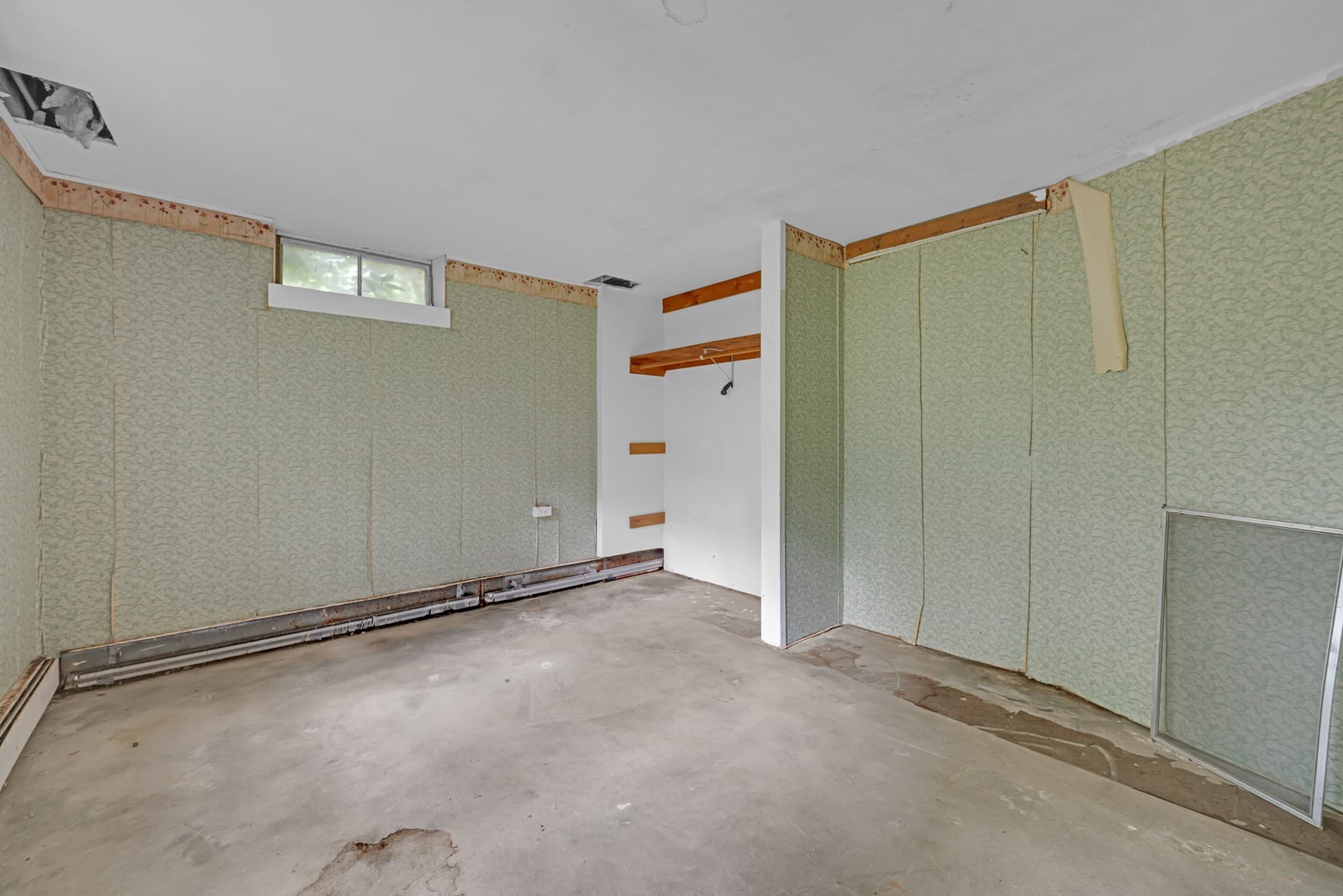 Single Family Residence at 21 Wells Park Rd, Sturbridge MA 01566, Sturbridge, photo 25 of 38