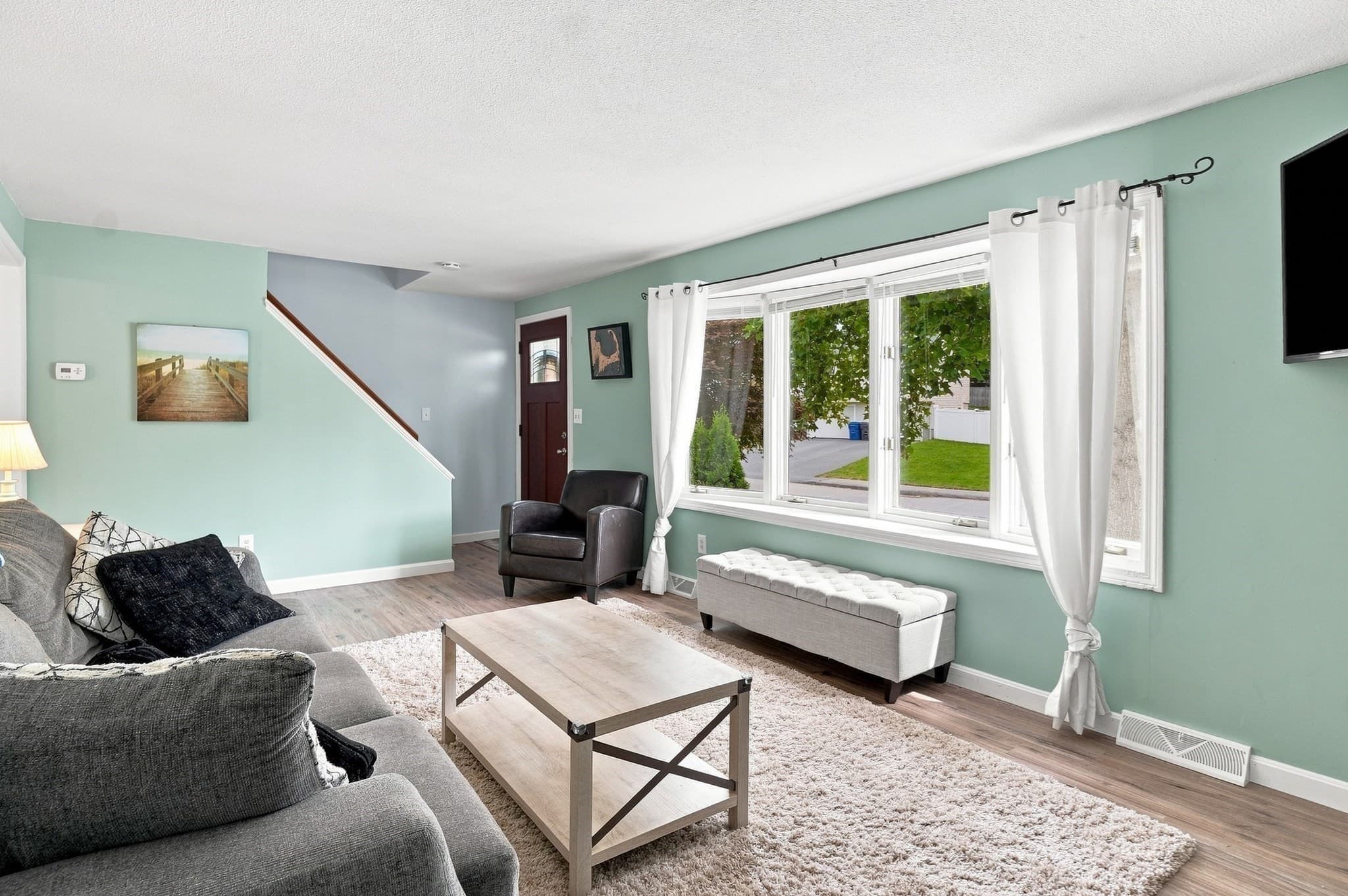 Single Family Residence at 17 Dartmouth Drive, Milford MA 01757, photo 13 of 33