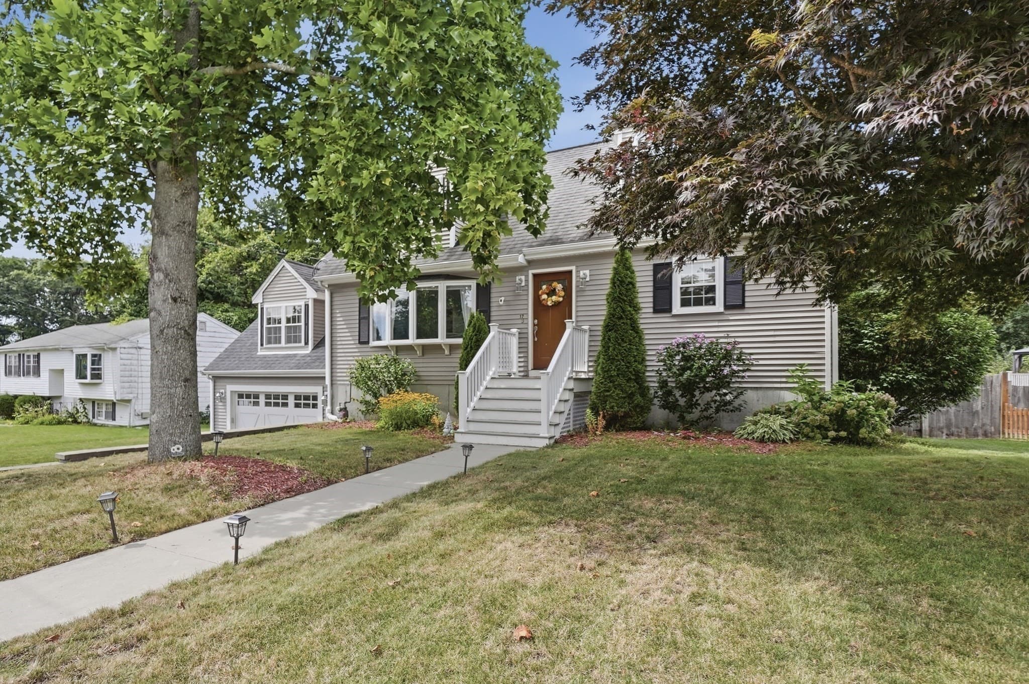 Single Family Residence at 17 Dartmouth Drive, Milford MA 01757, photo 3 of 33
