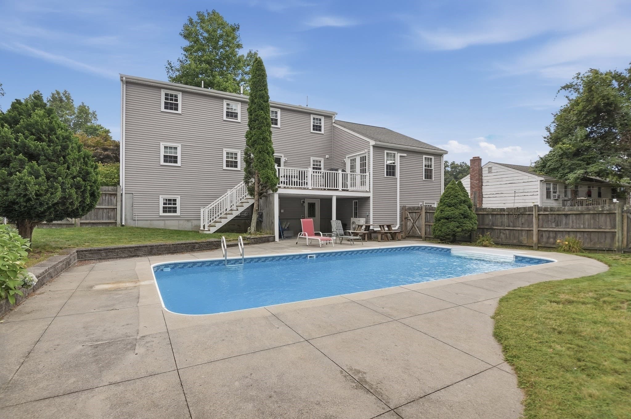 Single Family Residence at 17 Dartmouth Drive, Milford MA 01757, photo 30 of 33