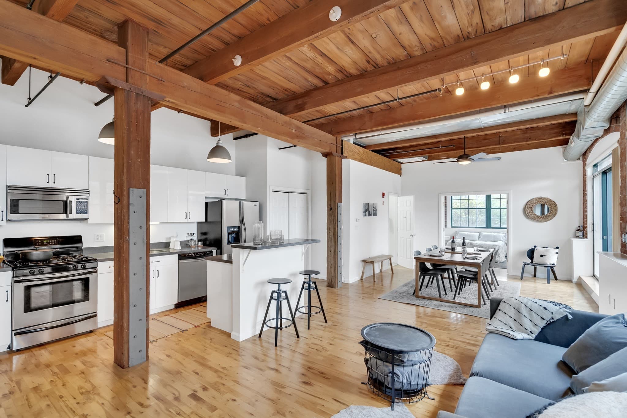210 Broadway # 106, Everett MA 02149
