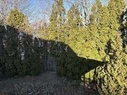 351 County, Barrington RI 02806