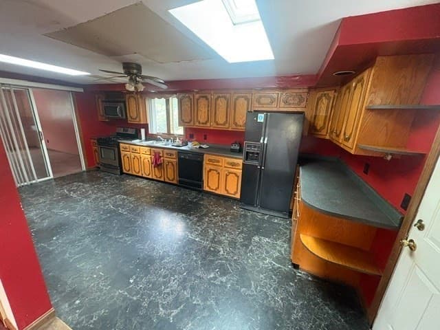 Single Family Residence at 38 Hilton Street, Somerset MA 02725, Somerset, photo 6 of 12
