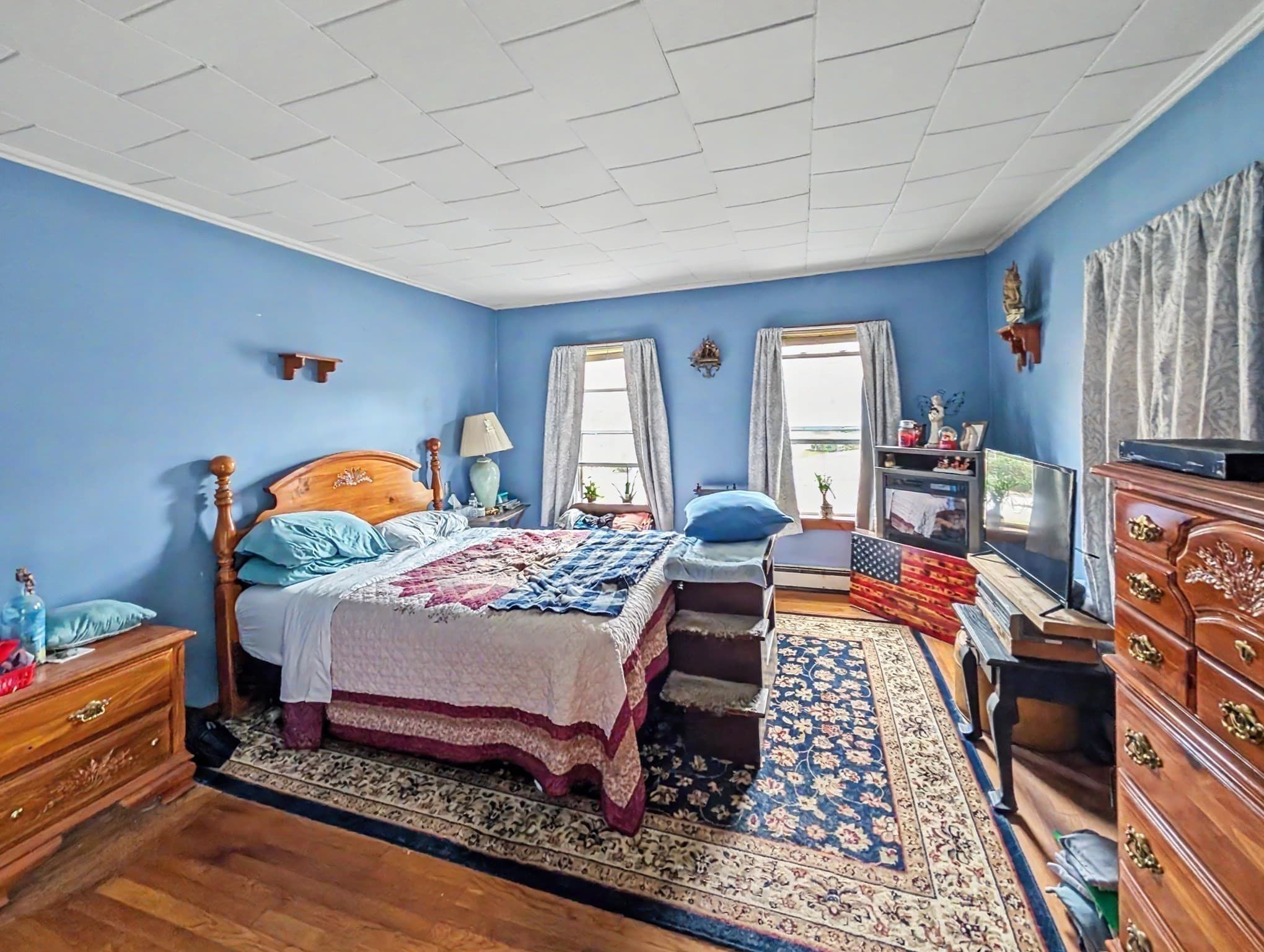 Multi Family at 23 North St, Douglas MA 01516, photo 5 of 31