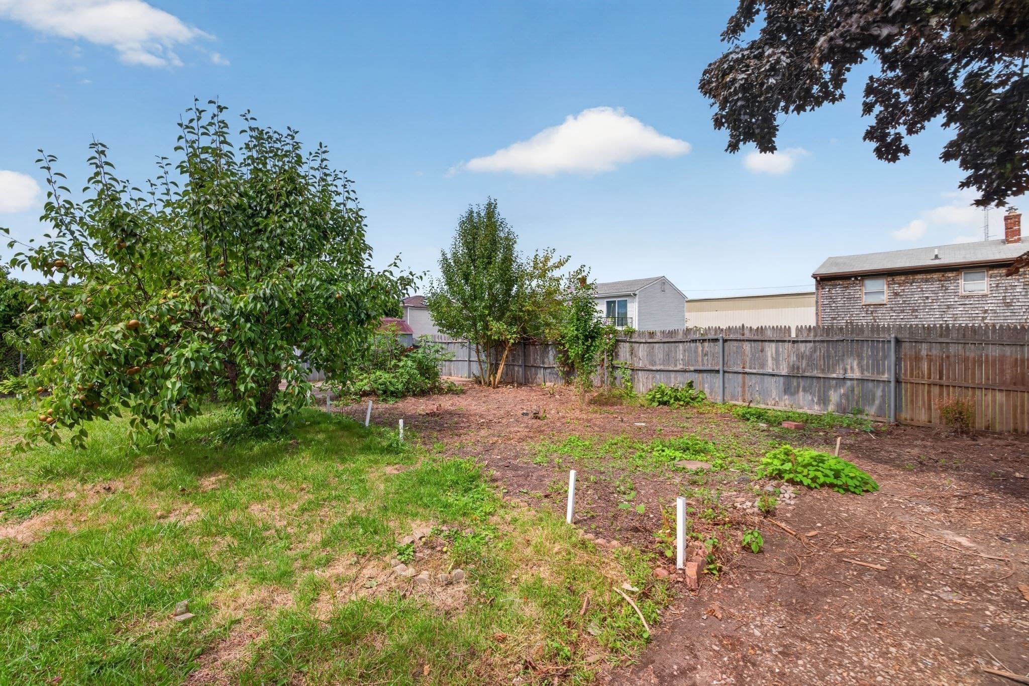 Single Family Residence at 202 Oman St, Fall River MA 02721, Fall River, photo 27 of 34