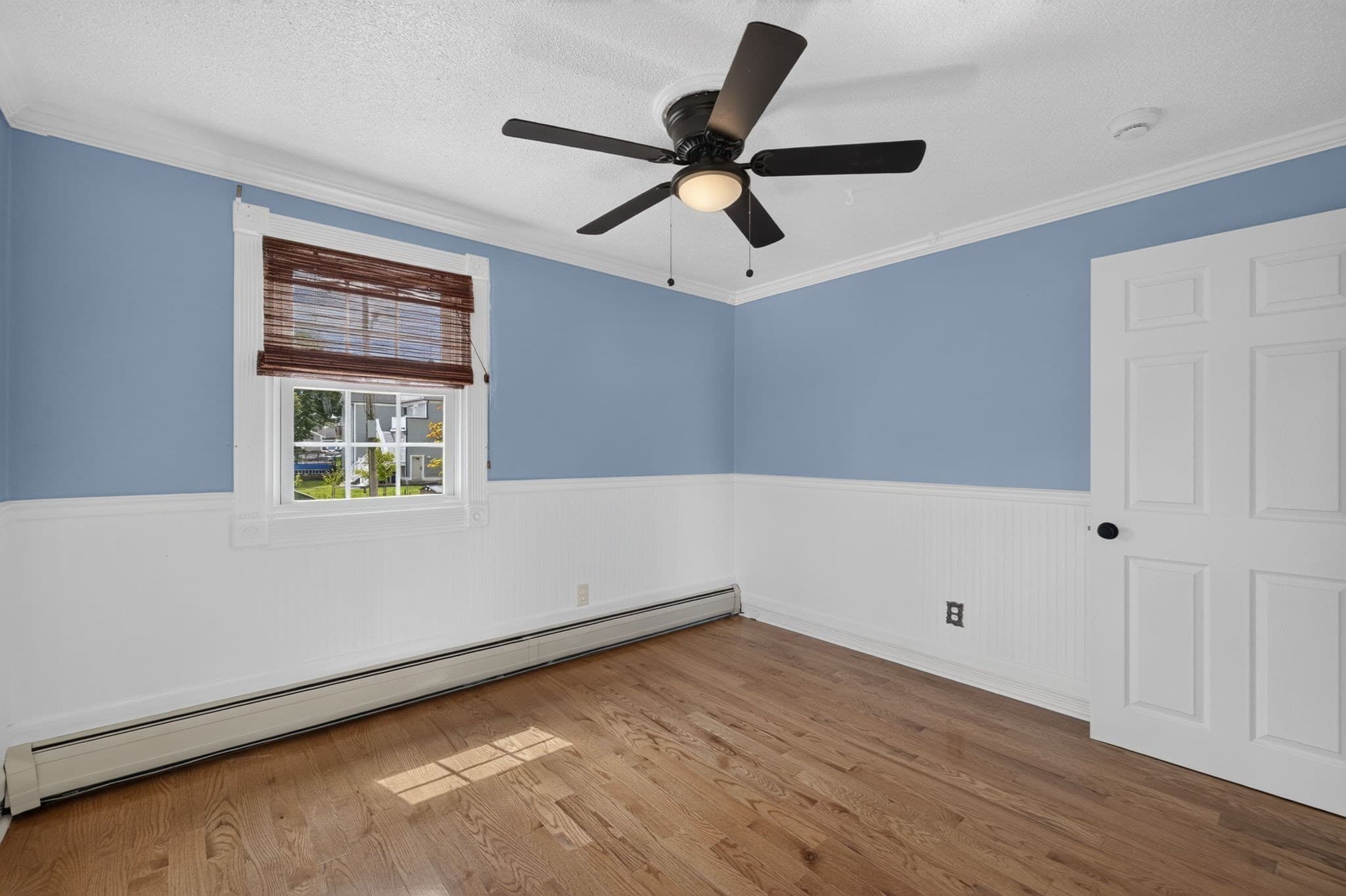 Single Family Residence at 202 Oman St, Fall River MA 02721, Fall River, photo 17 of 34