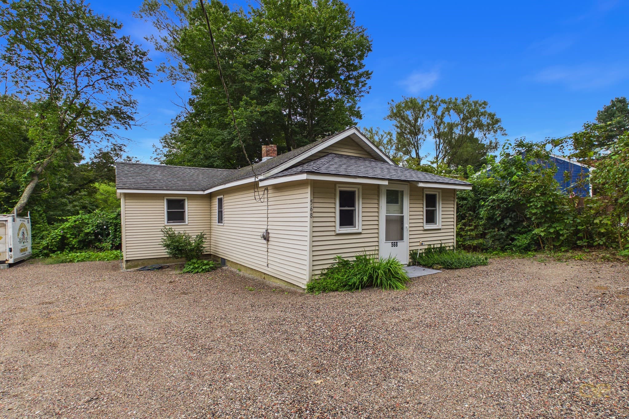 Single Family Residence at 568 Berkley St, Berkley MA 02779, photo 2 of 24